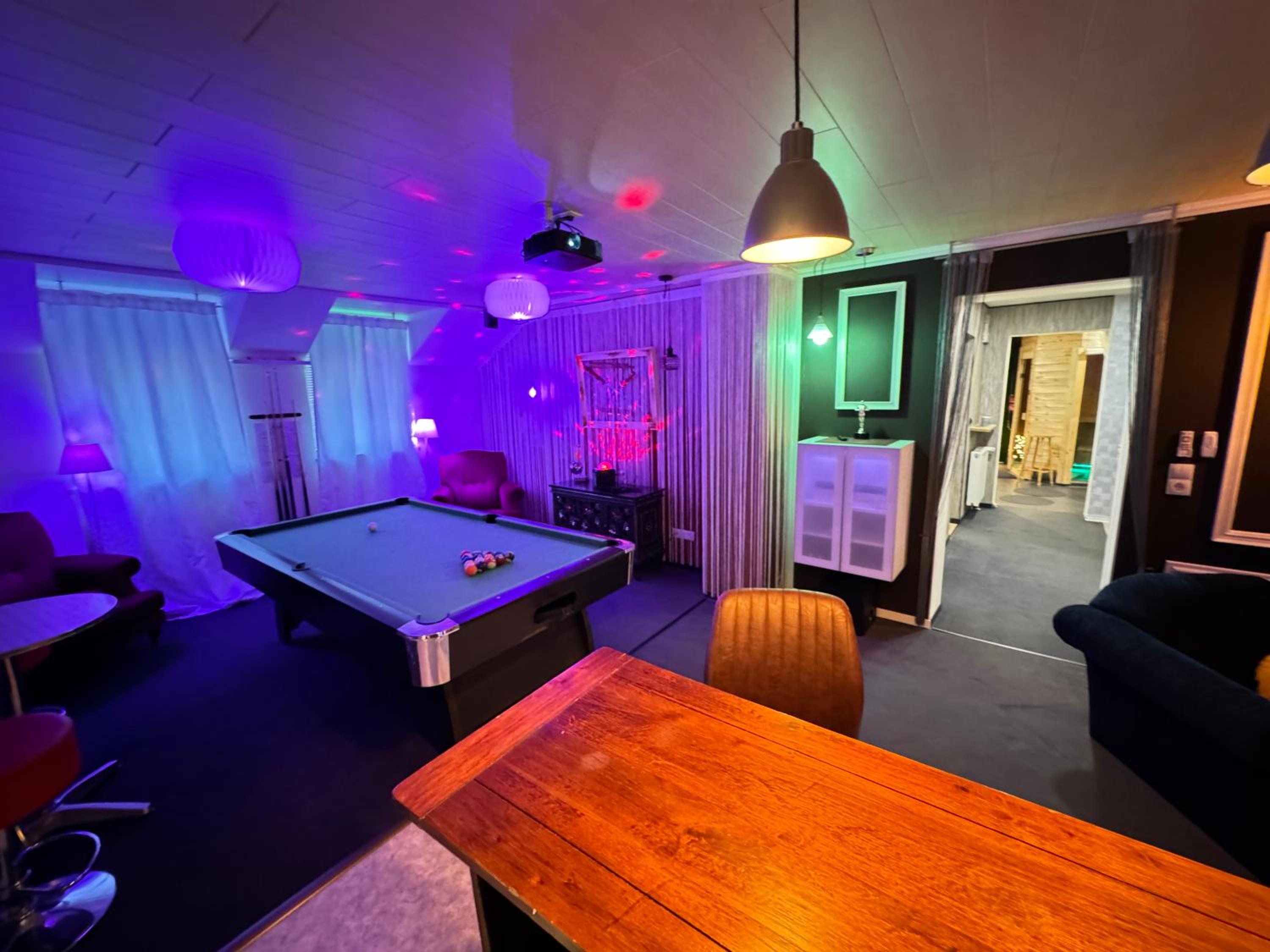 activities & amenities