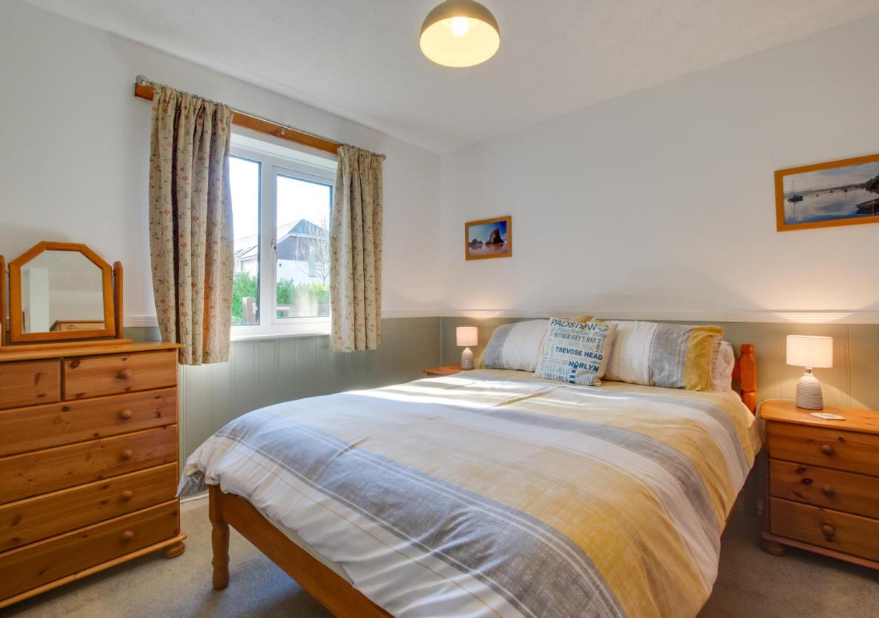 3 Bed in Padstow oc-p00105