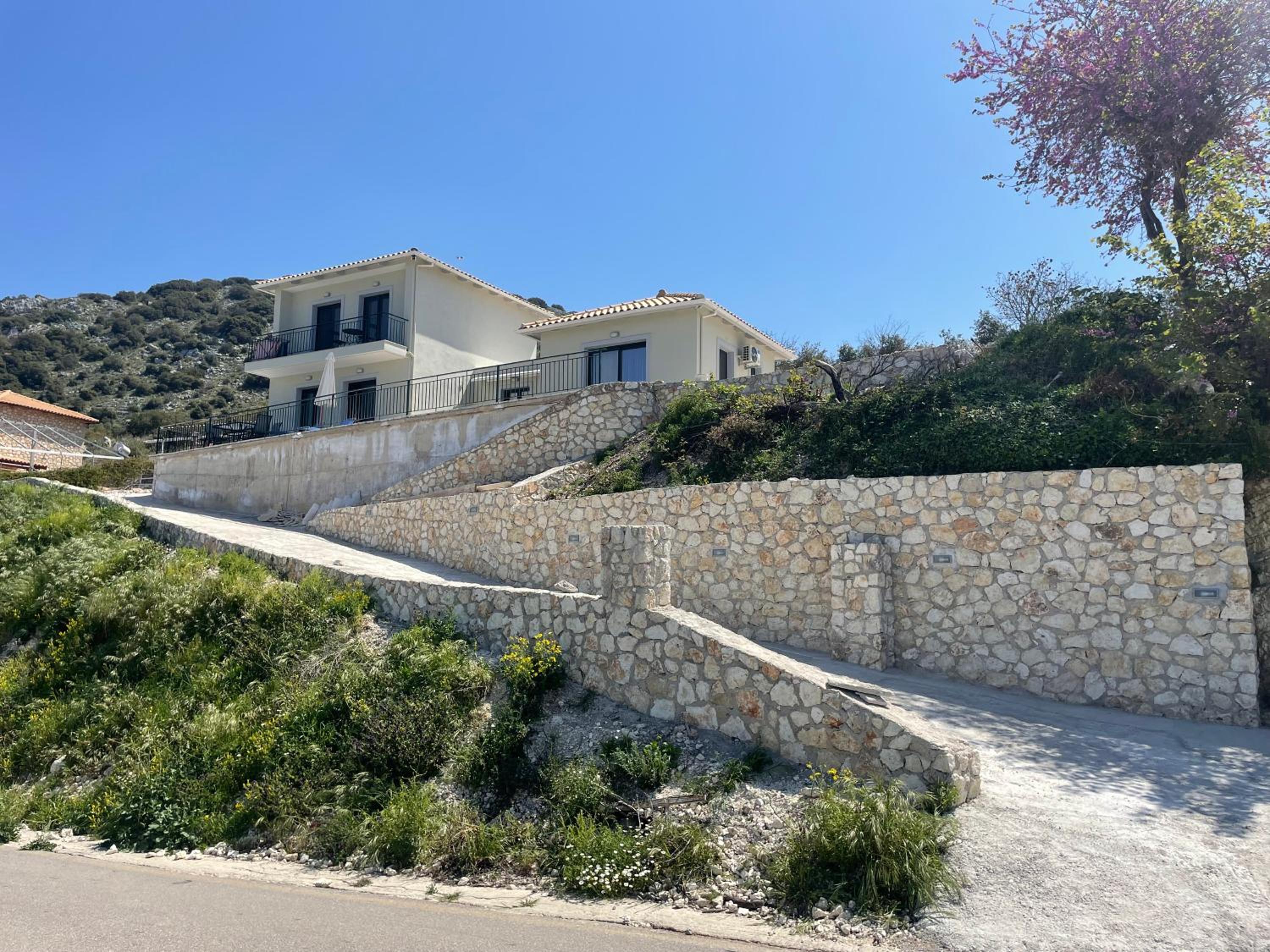 Anemar Lefkada