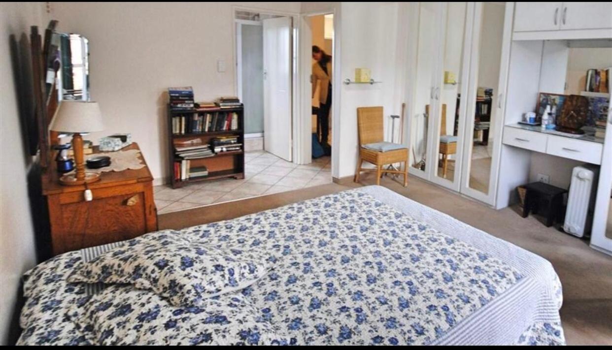 Oasis Guesthouse