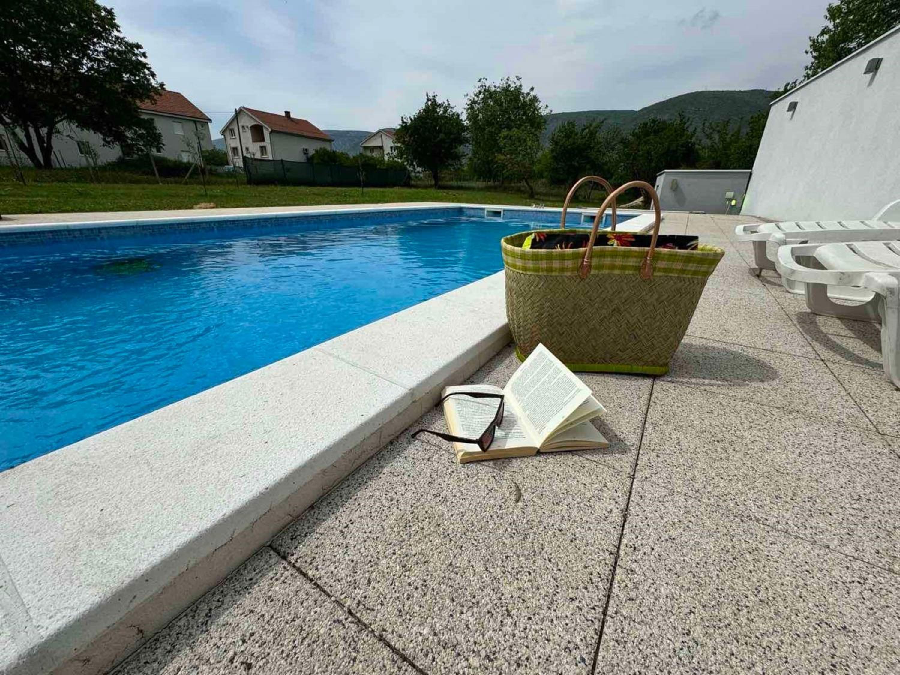 Villa Aqua