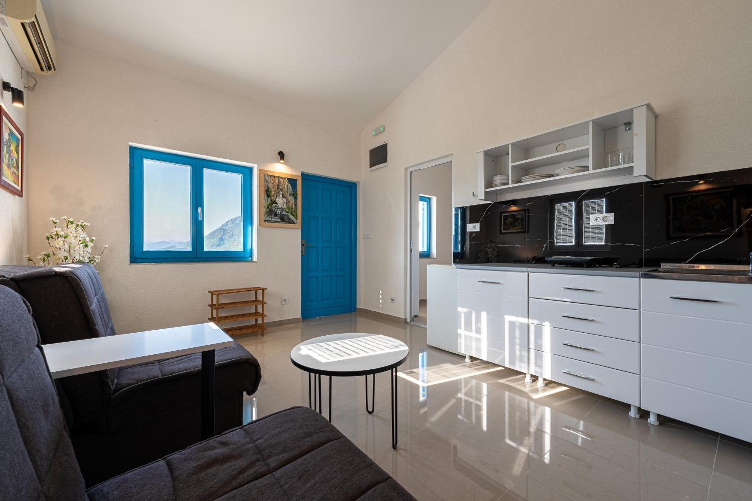 Regina Residence