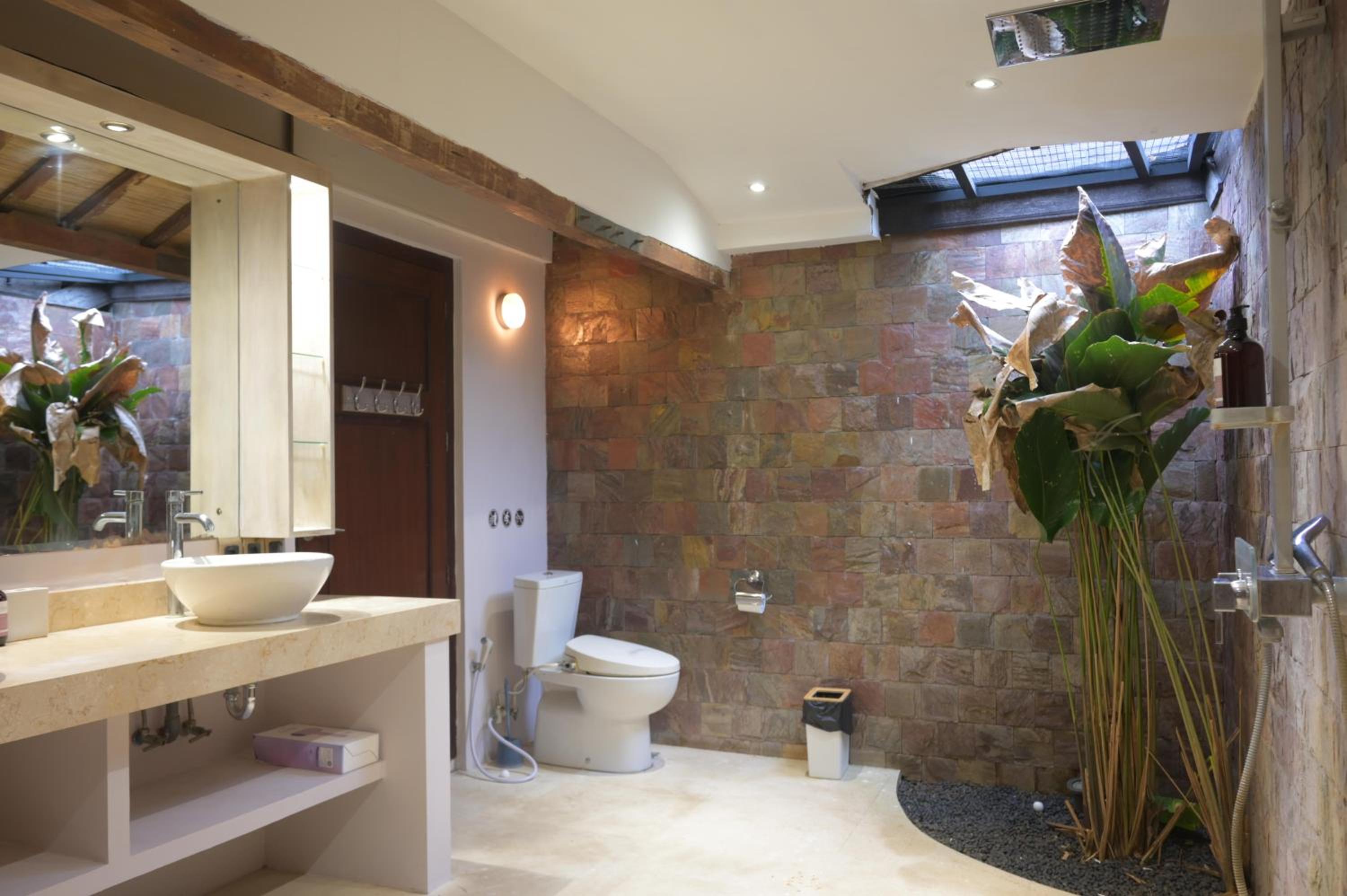 Casa Z - Nyanyi Villa with Private Pool and Rice field View view 4