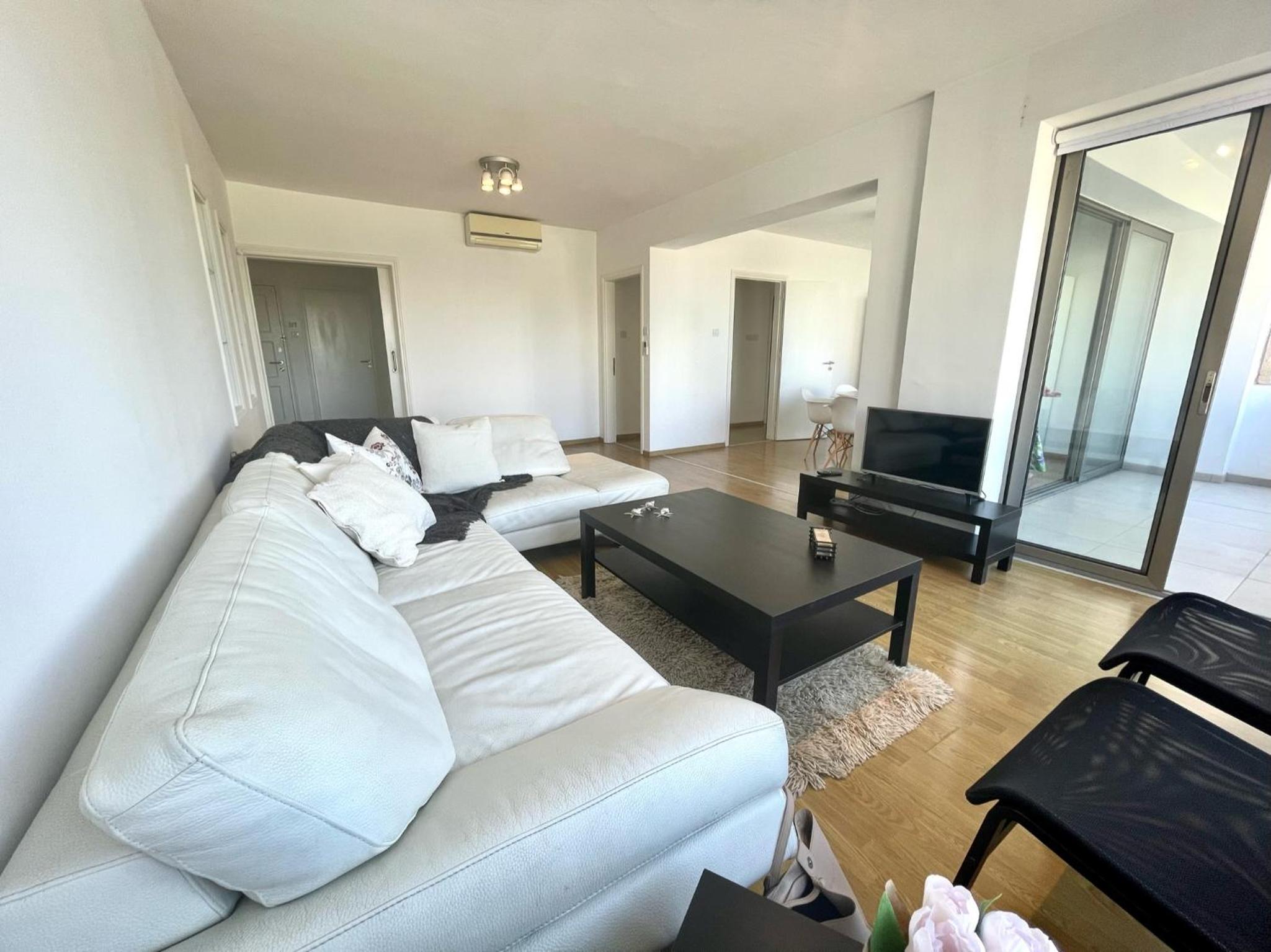 Spacious Apartment in Nicosia Landmark Hotel Area - Stasinou By Platform 357