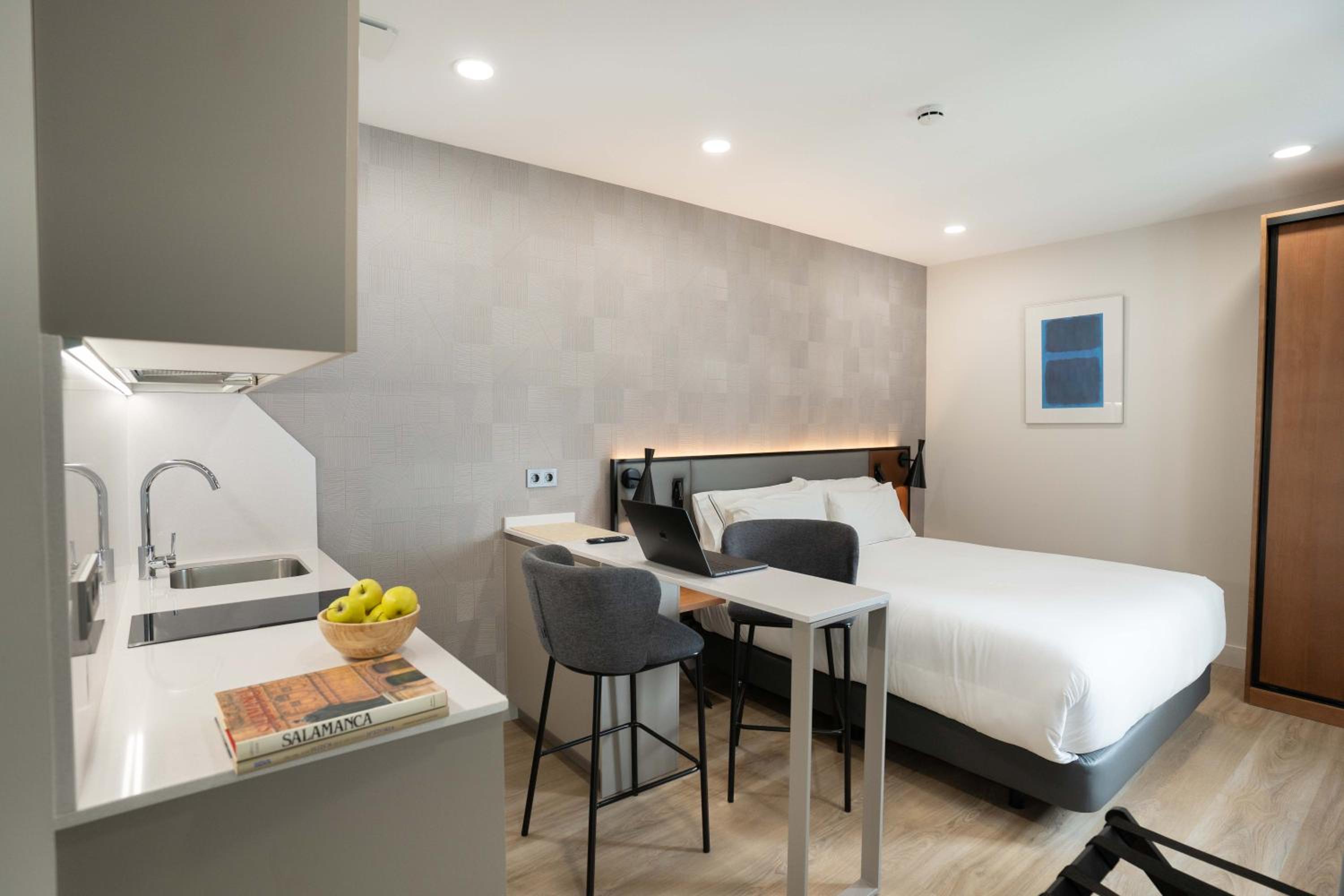 Prisma Suites
