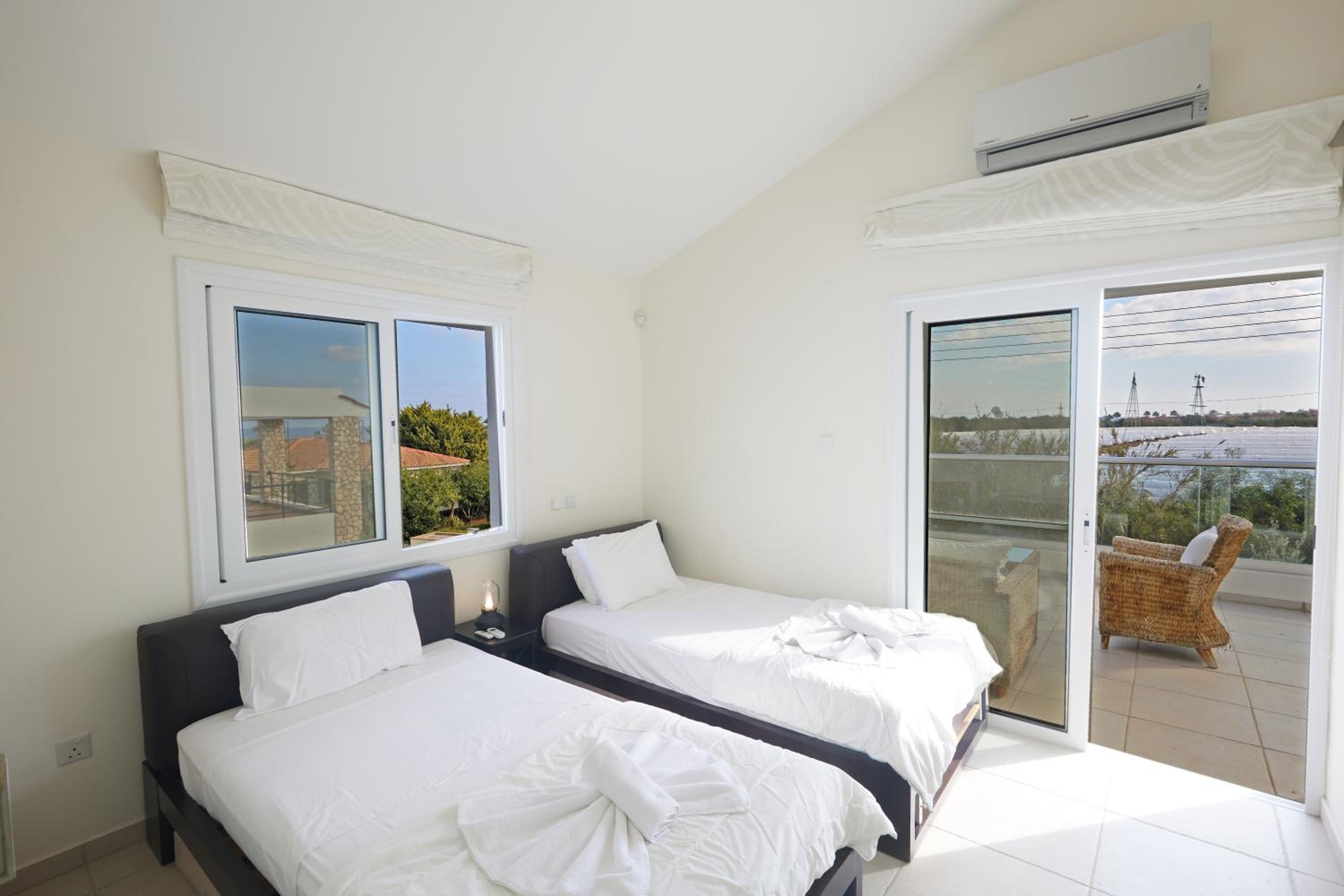 Serifos Villa 7 - 100 meters from Malama Beach