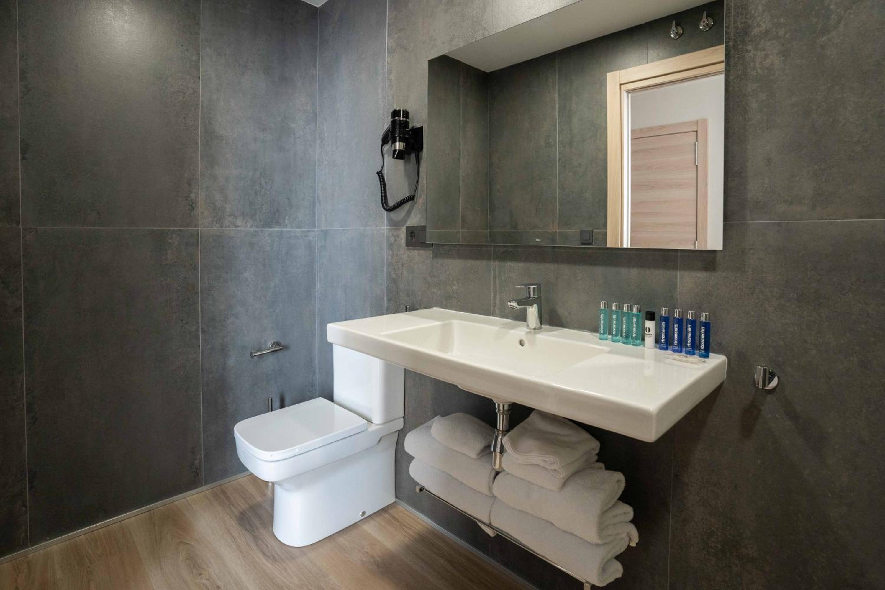 Prisma Suites