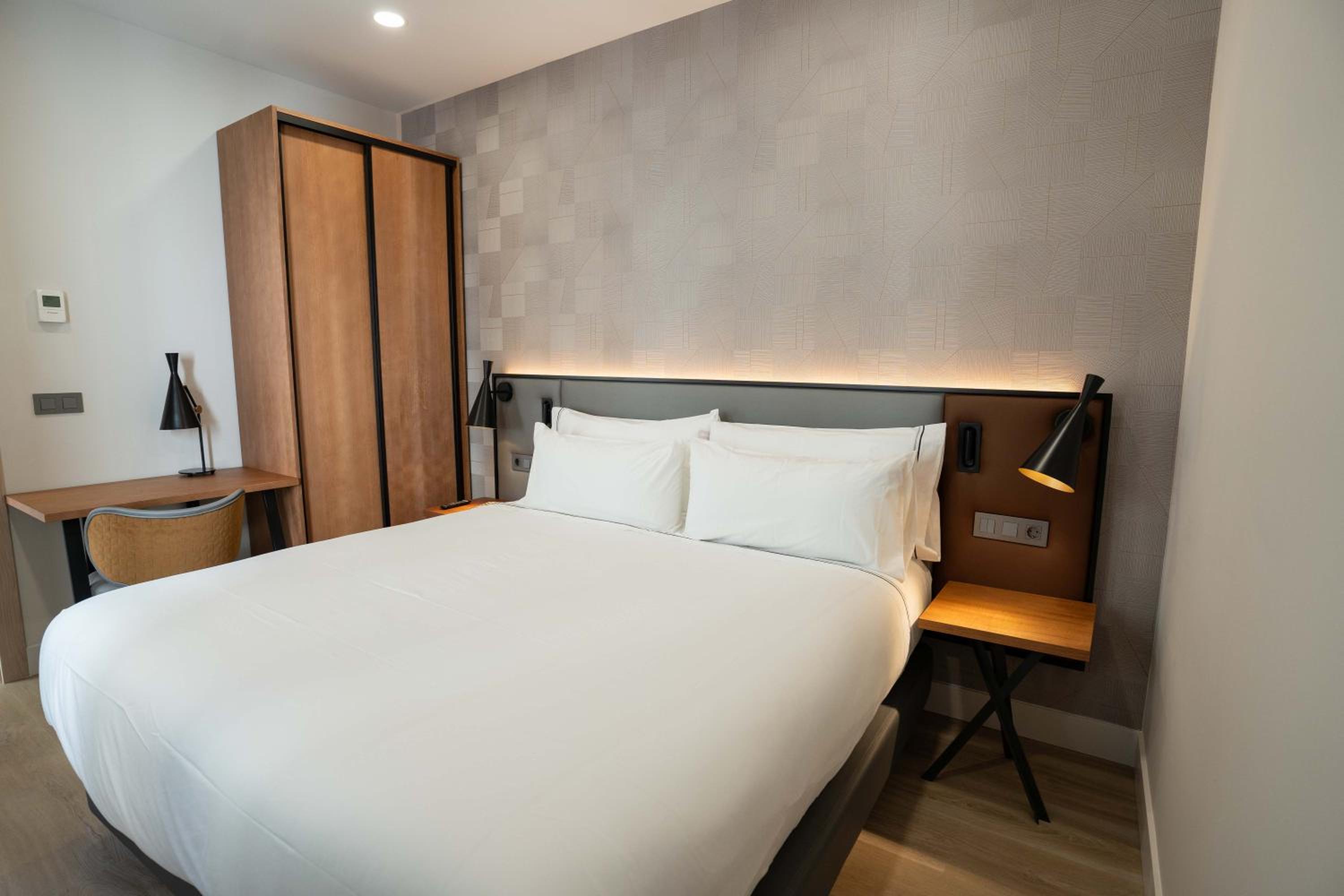 Prisma Suites