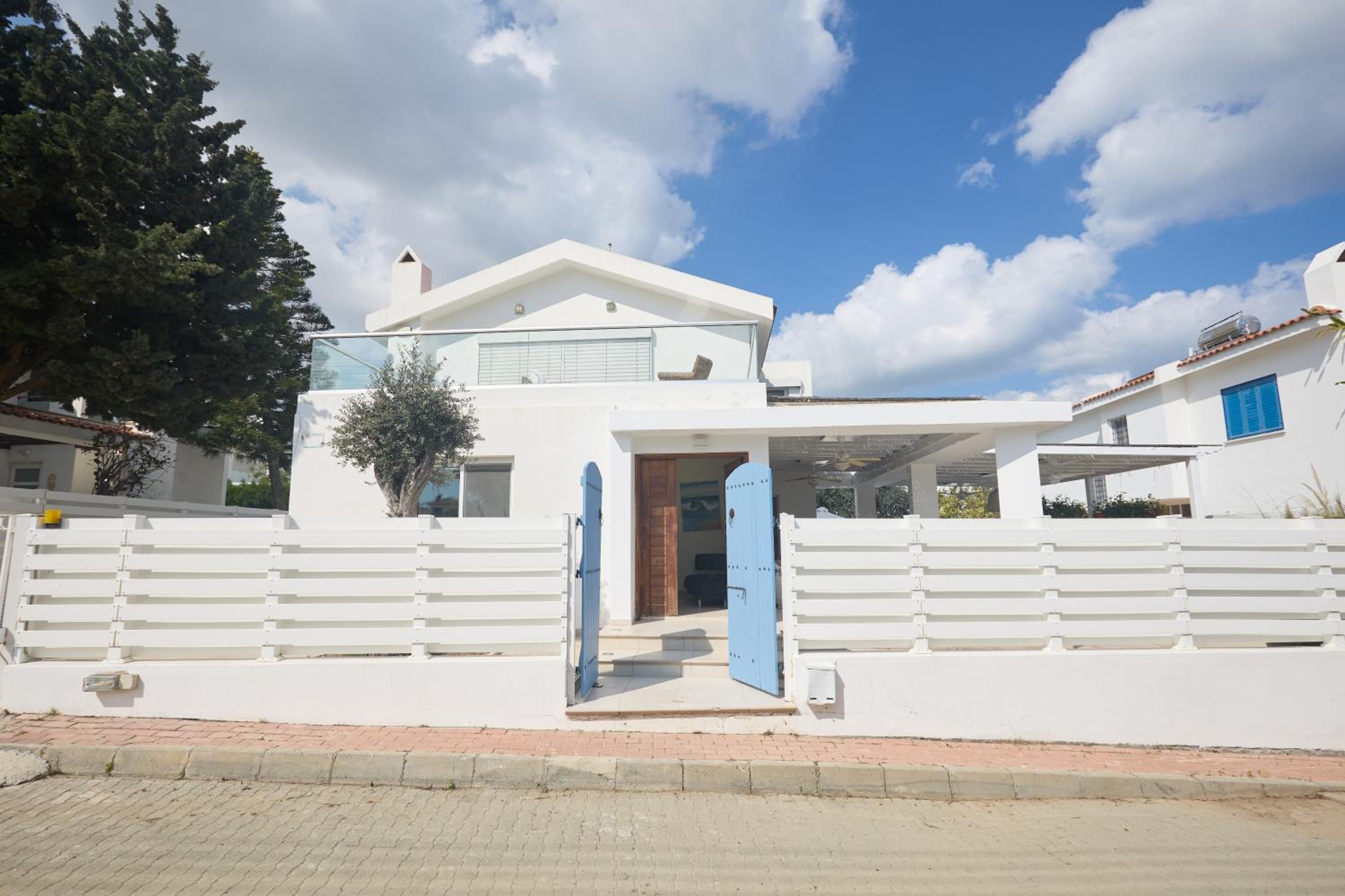 Serifos Villa 7 - 100 meters from Malama Beach