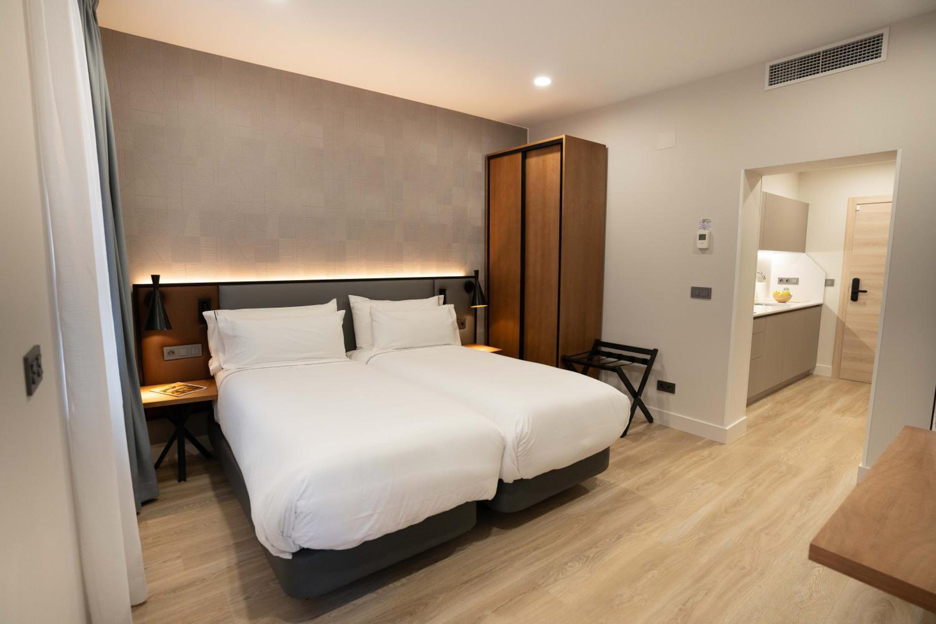 Prisma Suites