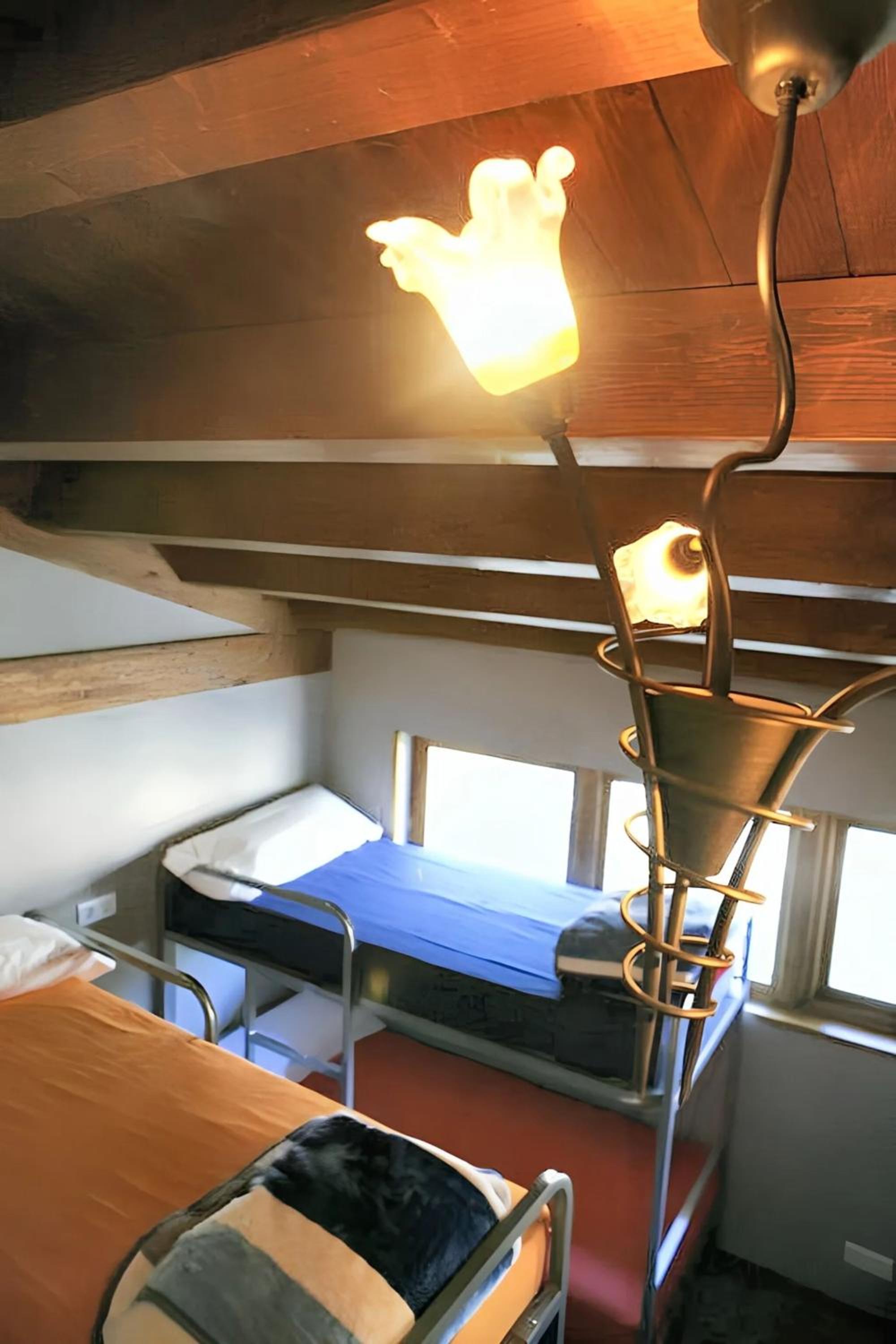 Spacious and Modern House in Cardeñuela Riopico