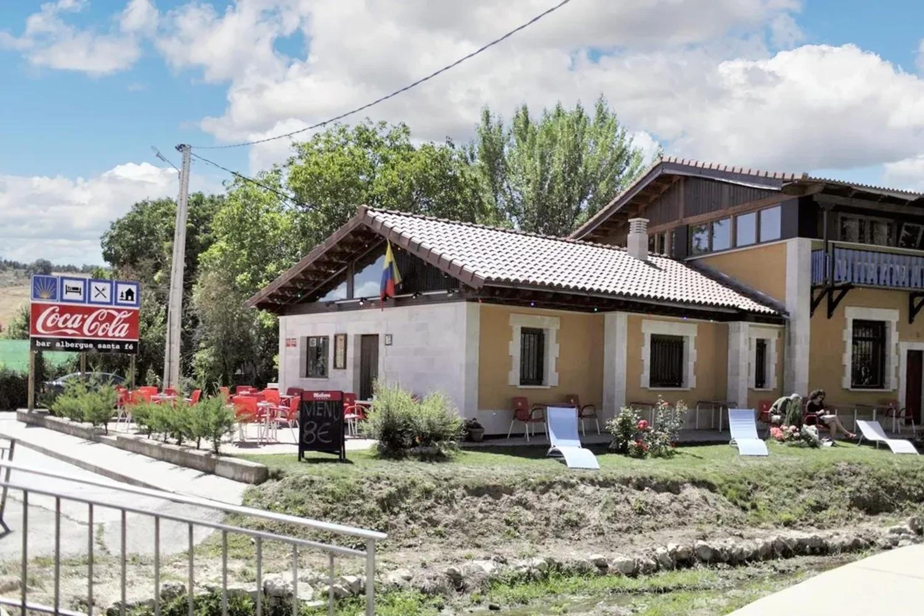 Spacious and Modern House in Cardeñuela Riopico