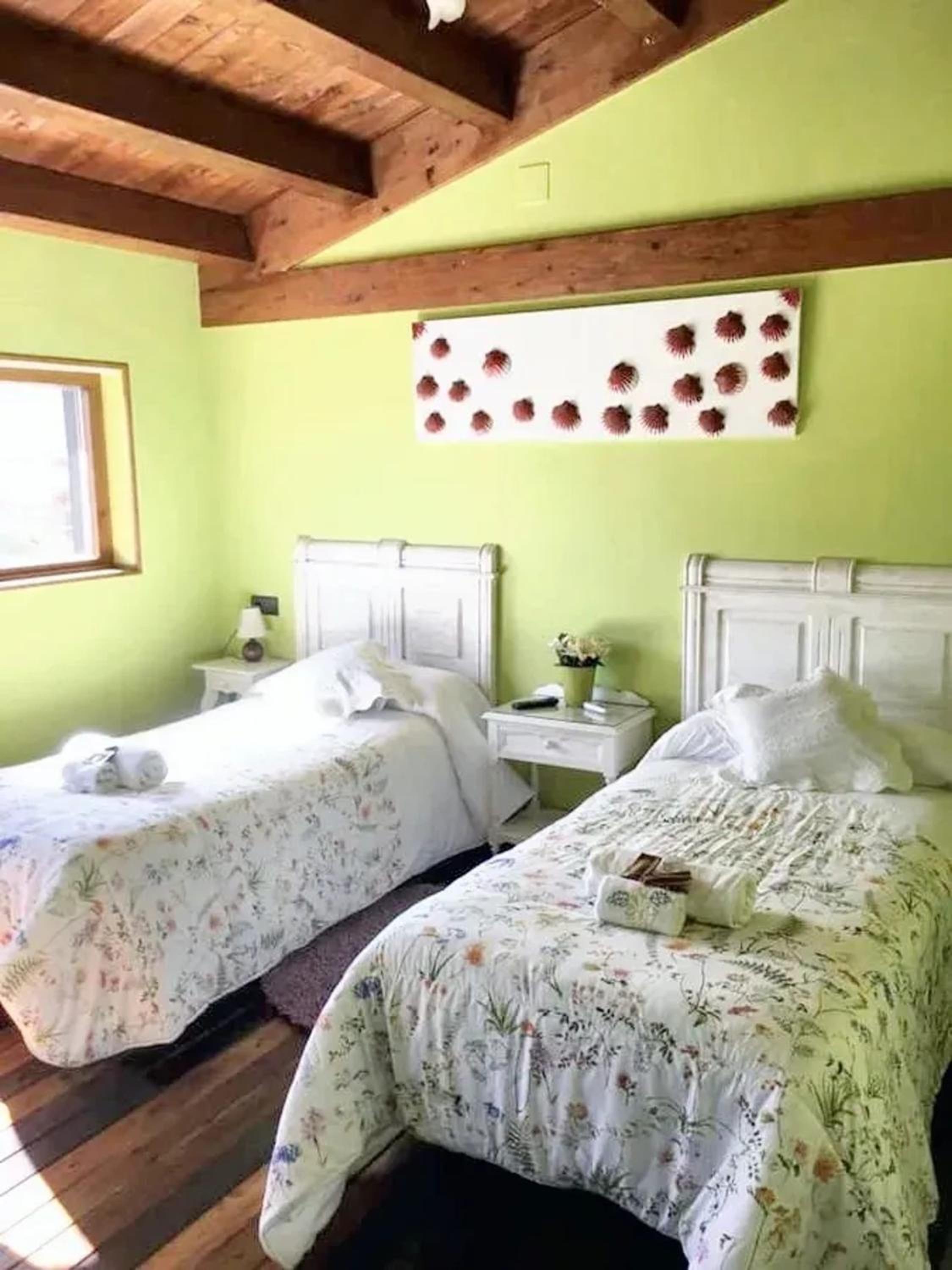 Spacious and Modern House in Cardeñuela Riopico