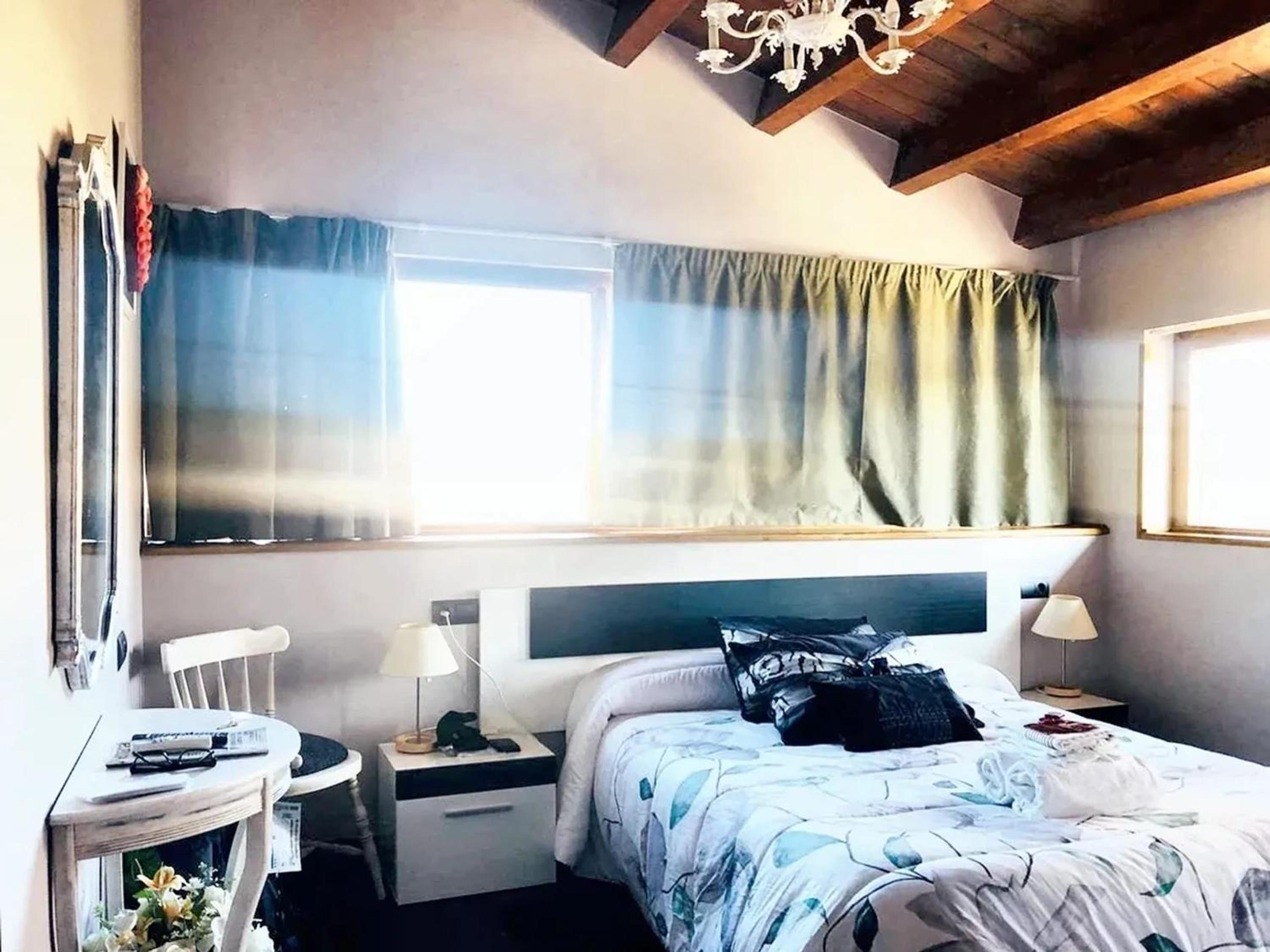 Spacious and Modern House in Cardeñuela Riopico