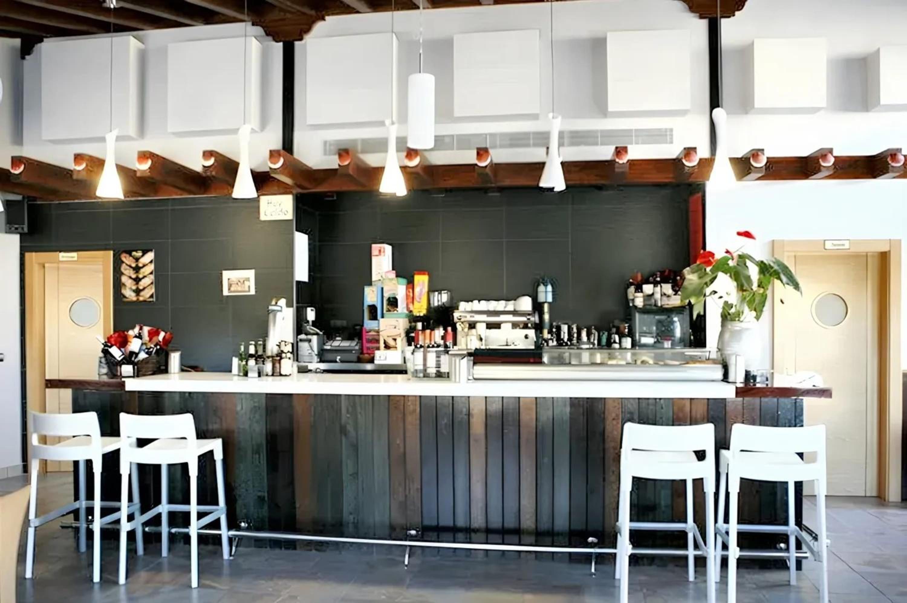 Spacious and Modern House in Cardeñuela Riopico