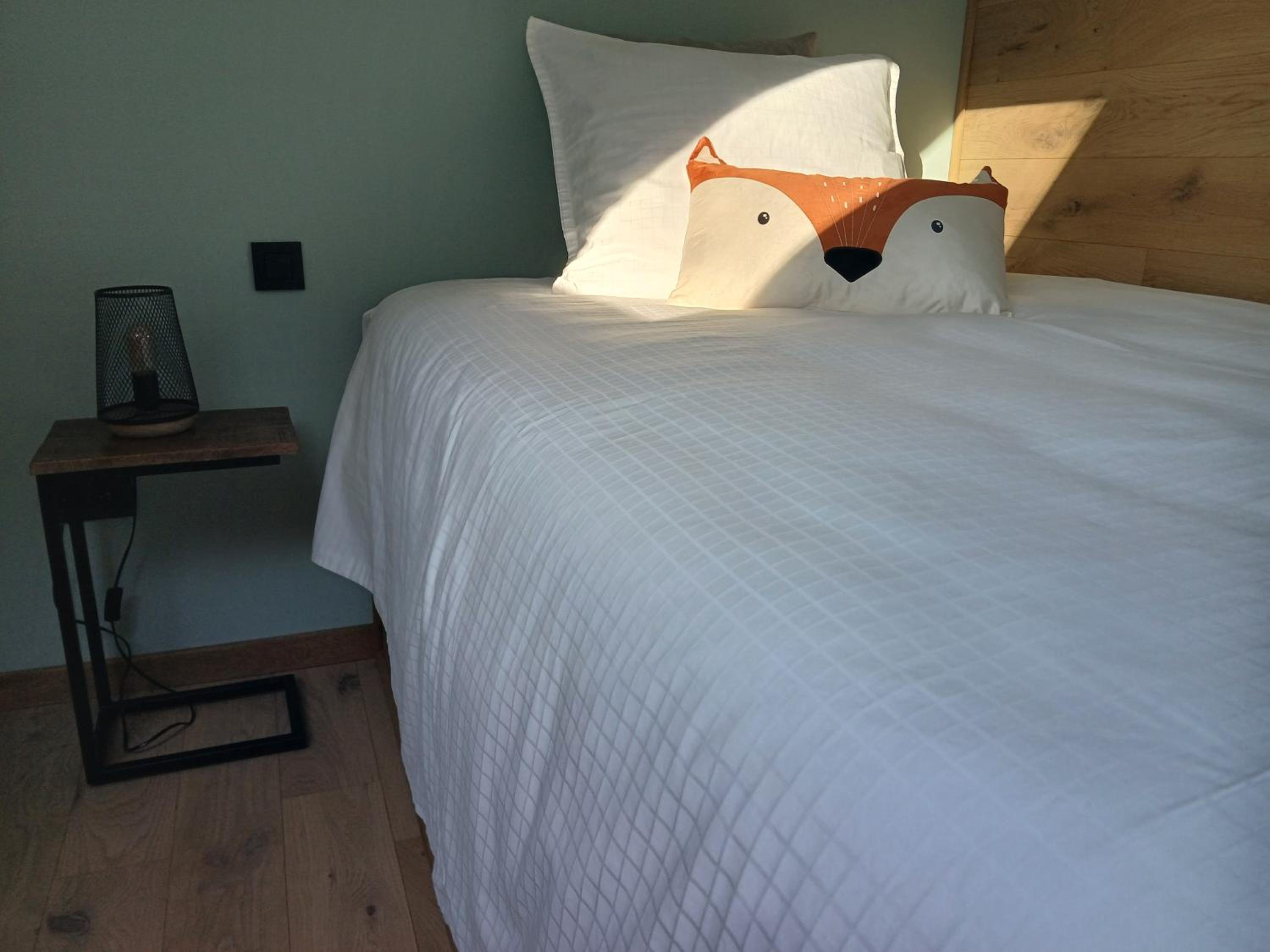 Le Loft du Renard, gîte cosy au coeur de la nature boisée à Namur Wépion, une parenthèse douce dans la vallée mosane