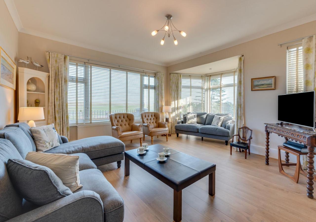 4 Bed in Old Hunstanton oc-1809