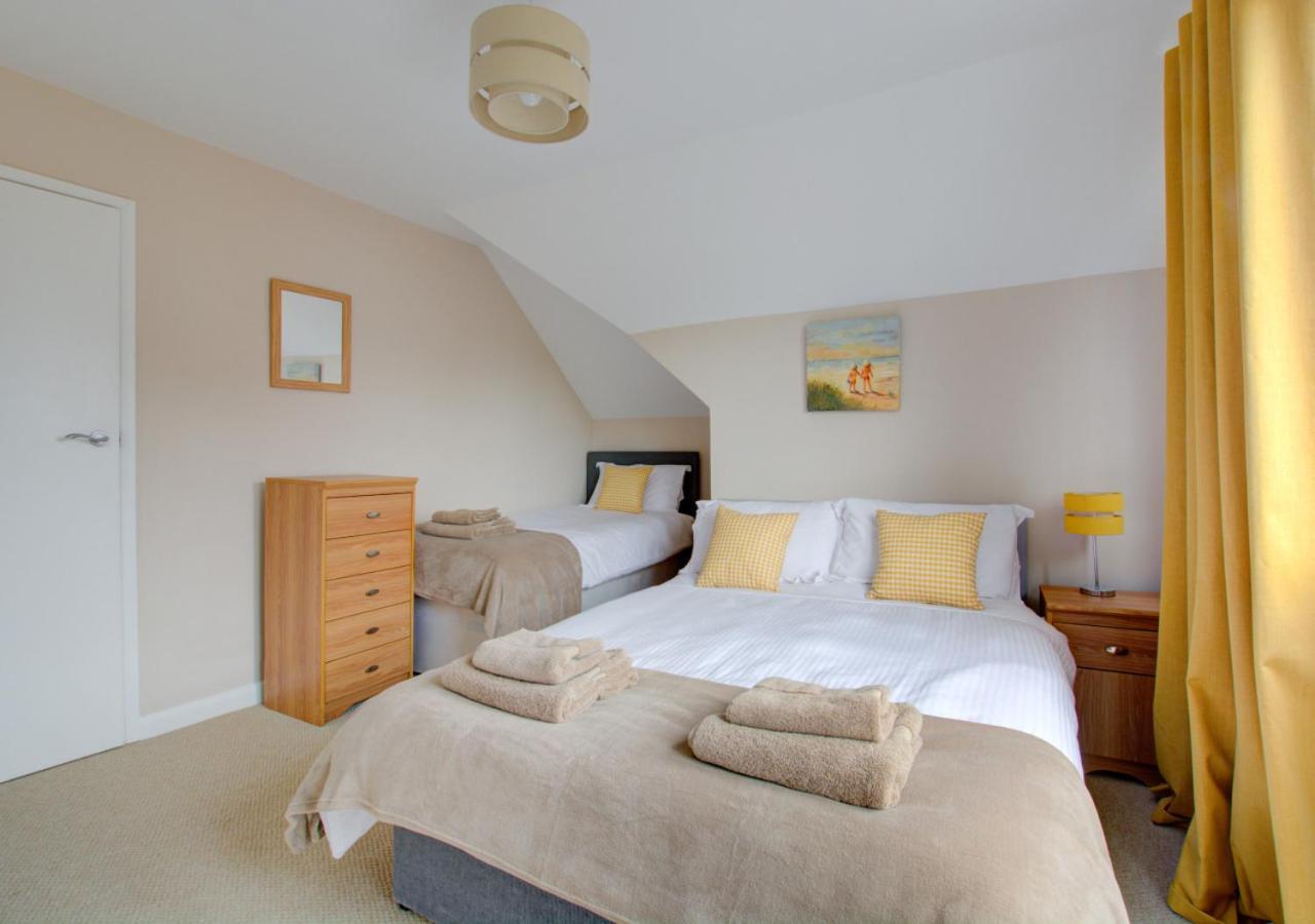 4 Bed in Old Hunstanton oc-1809
