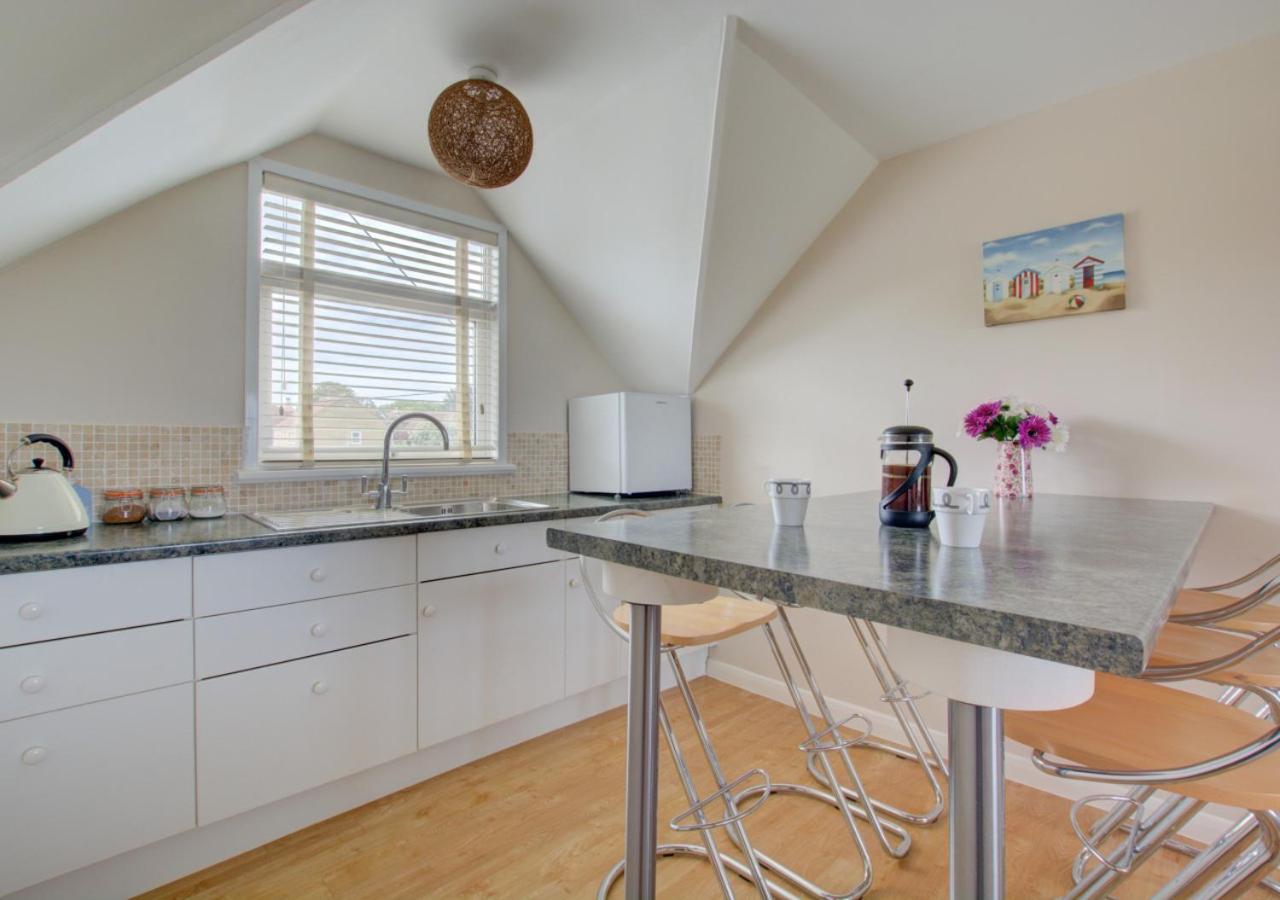 4 Bed in Old Hunstanton oc-1809