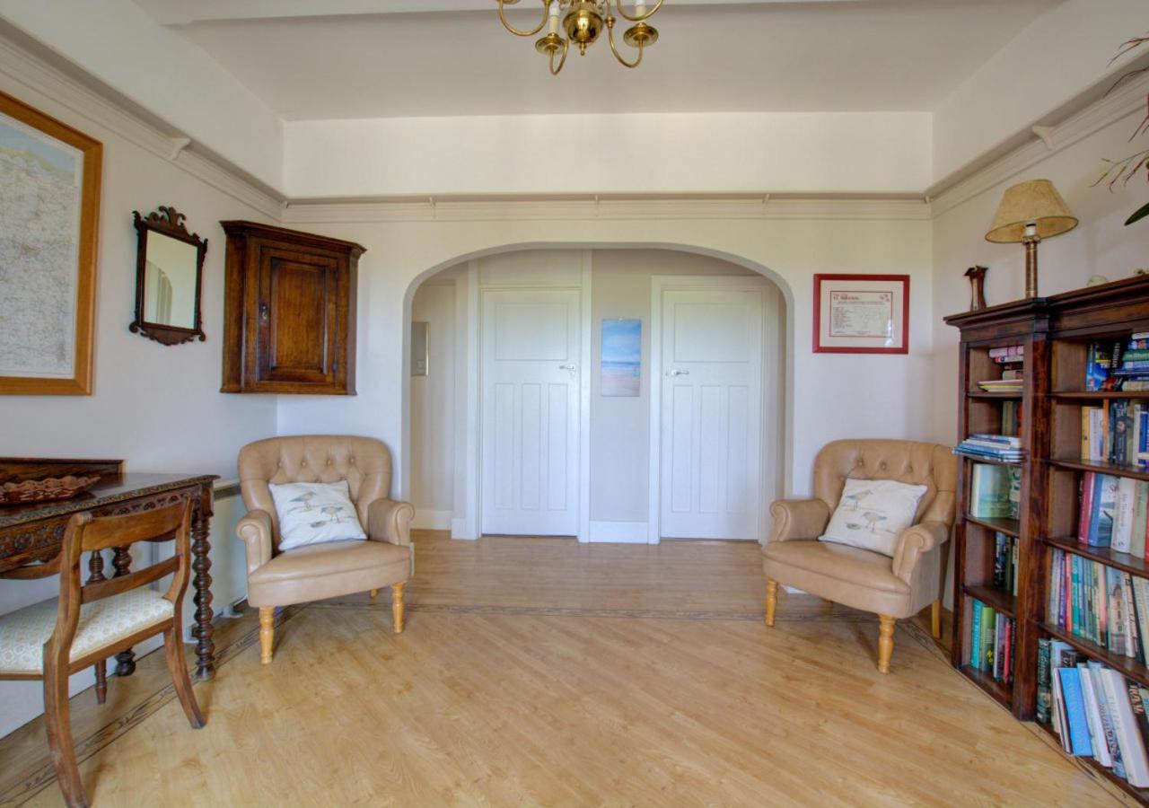 4 Bed in Old Hunstanton oc-1809