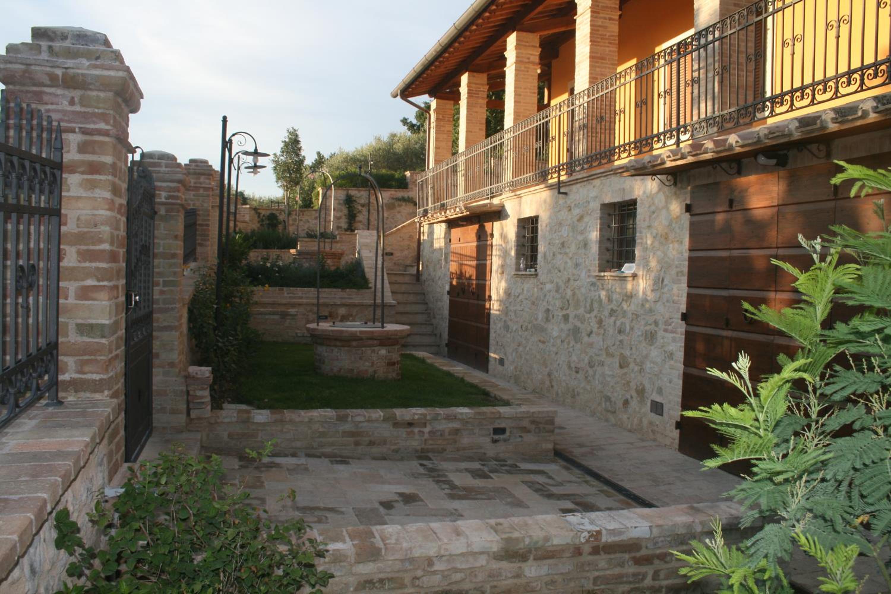 Antico Casale San Lorenzo view 3