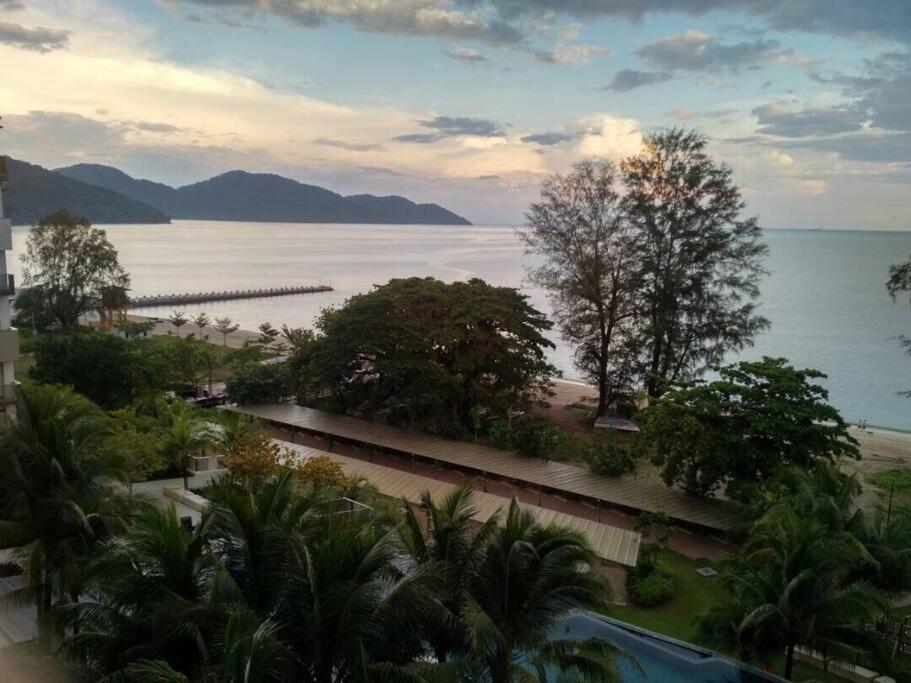 By The Sea Deluxe Condo @ Batu Ferringhi Penang photo 5