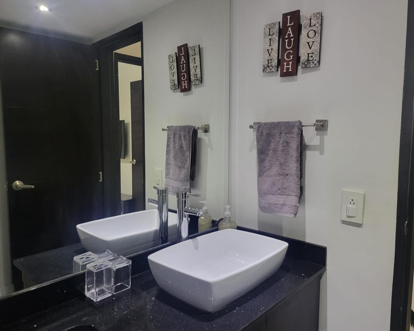 Center City Flats - Apartments in El Poblado near Park Lleras, Medellin!