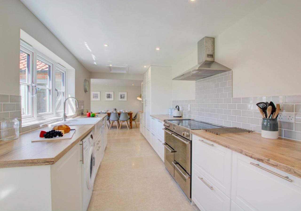 3 Bed in Wighton oc-1978