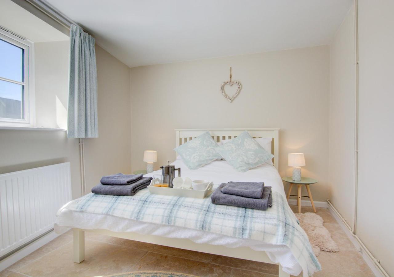3 Bed in Wighton oc-1978