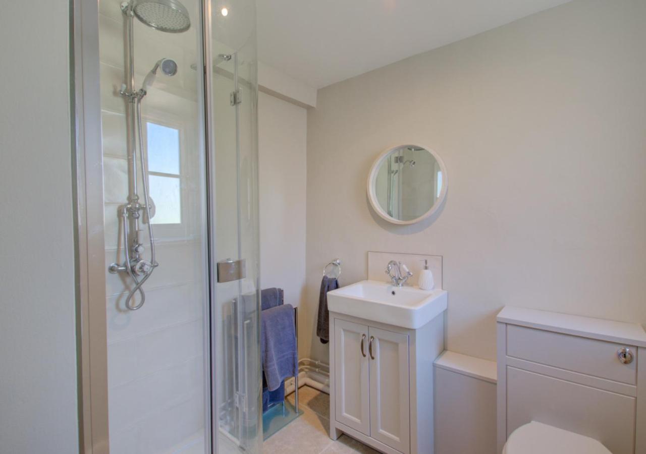 3 Bed in Wighton oc-1978
