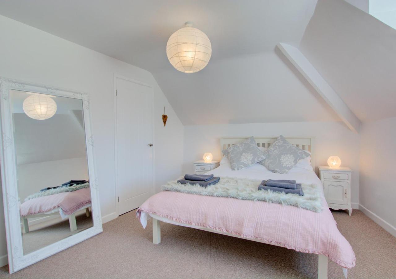 3 Bed in Wighton oc-1978