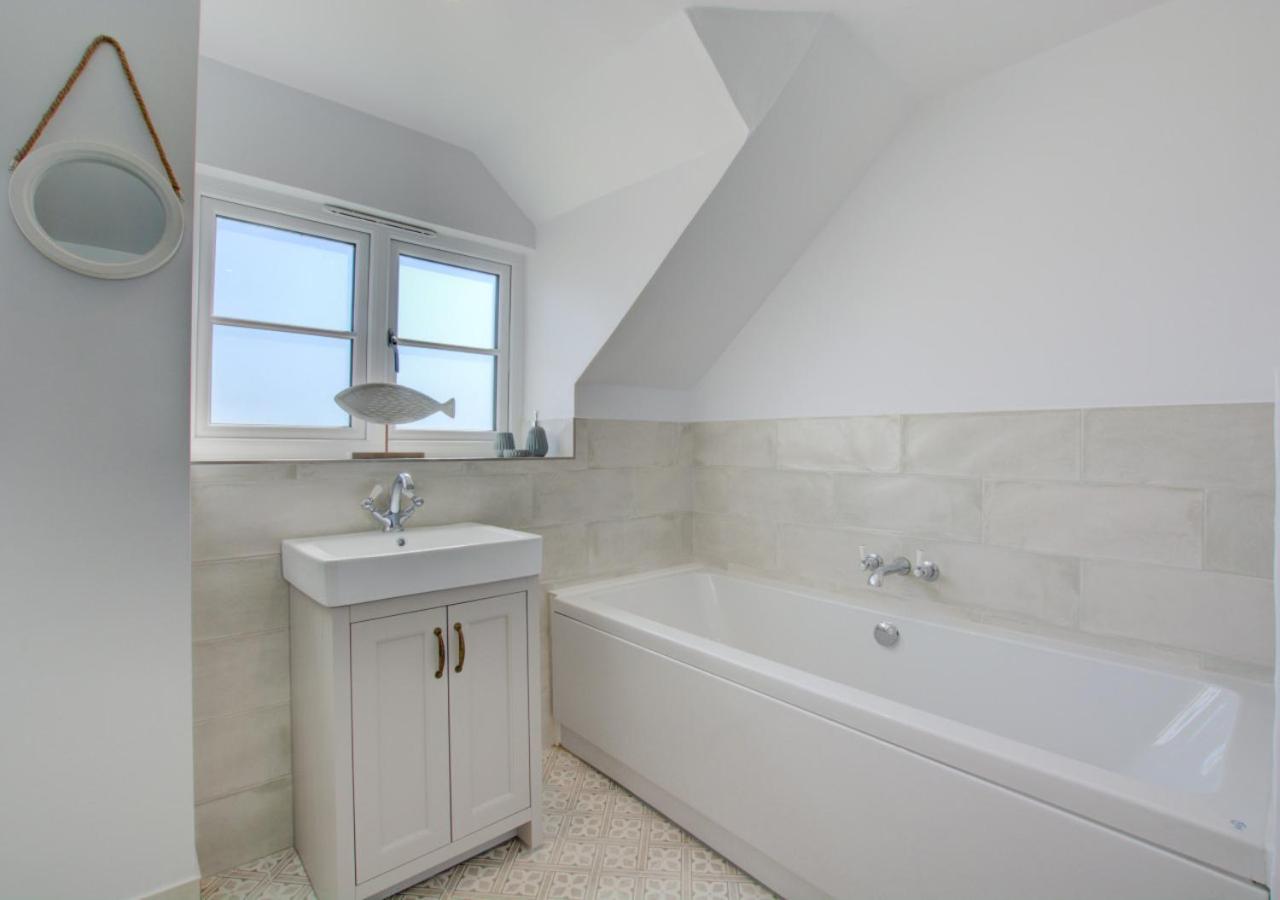 3 Bed in Wighton oc-1978