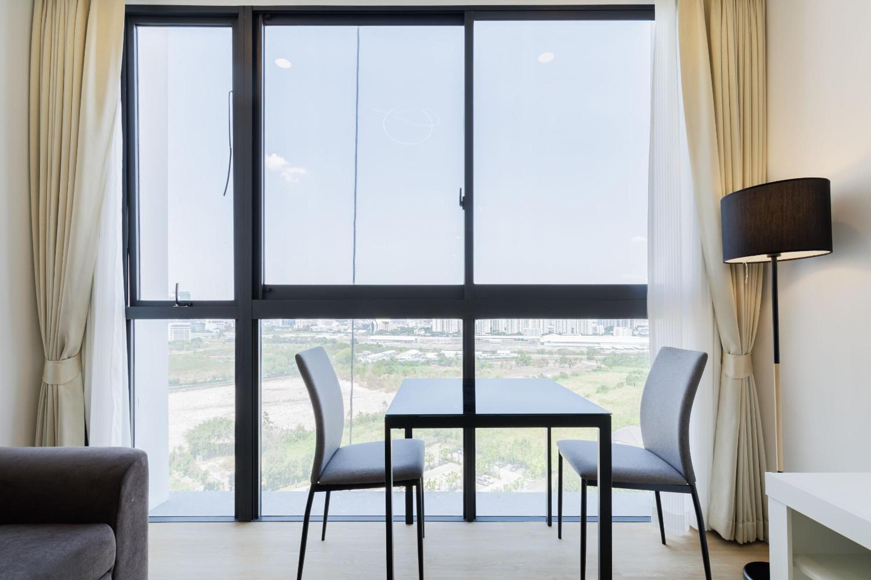 Loft Pool Superior Suite Near jodd Night Market 500mbps Wi-Fi Twin