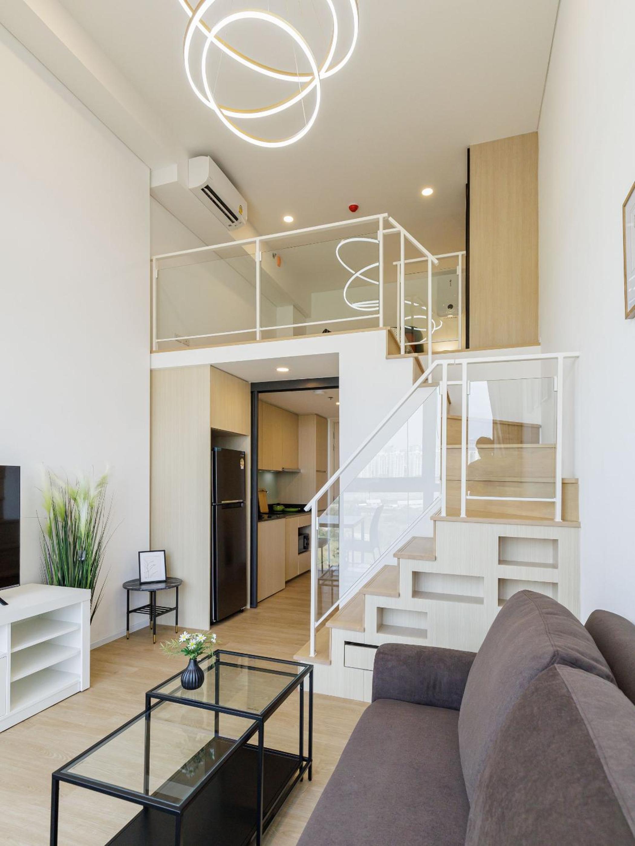 Loft Pool Superior Suite Near jodd Night Market 500mbps Wi-Fi Twin