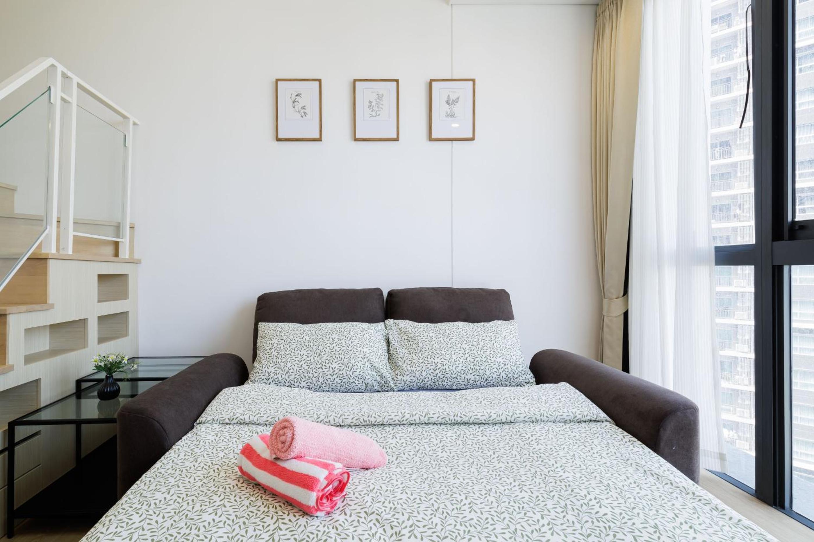 Loft Pool Superior Suite Near jodd Night Market 500mbps Wi-Fi Twin
