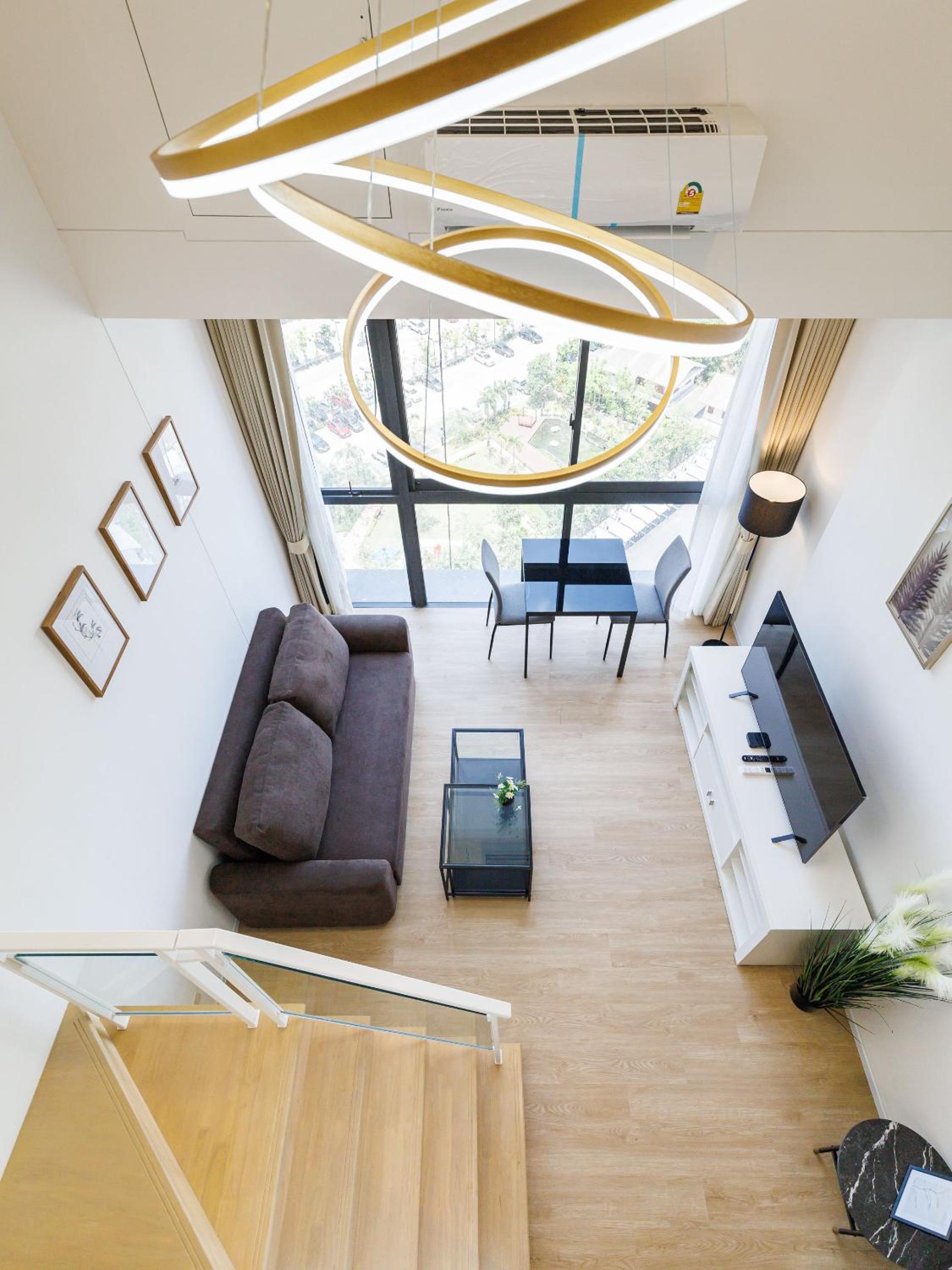 Loft Pool Superior Suite Near jodd Night Market 500mbps Wi-Fi Twin