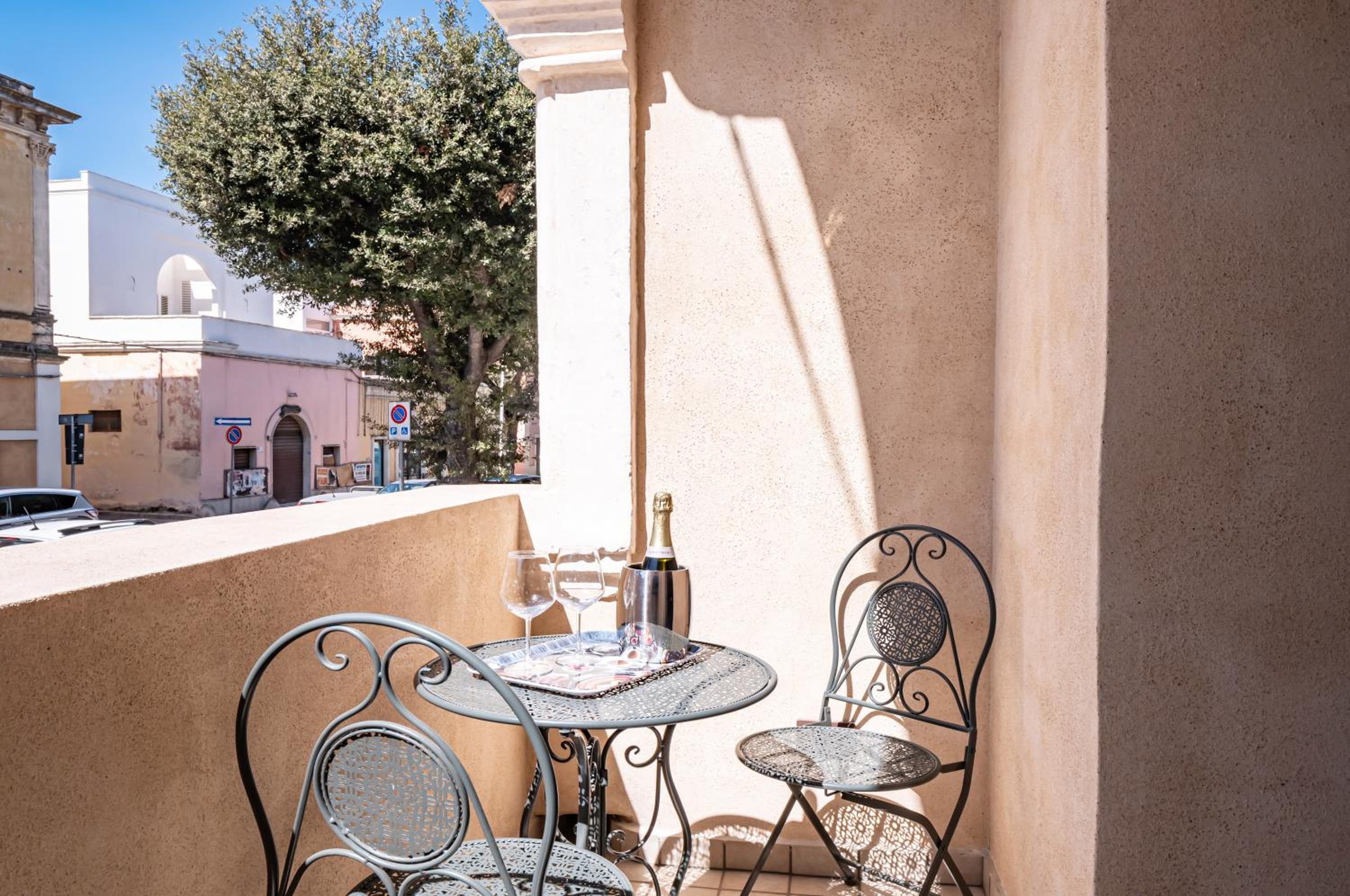 balance & terrace