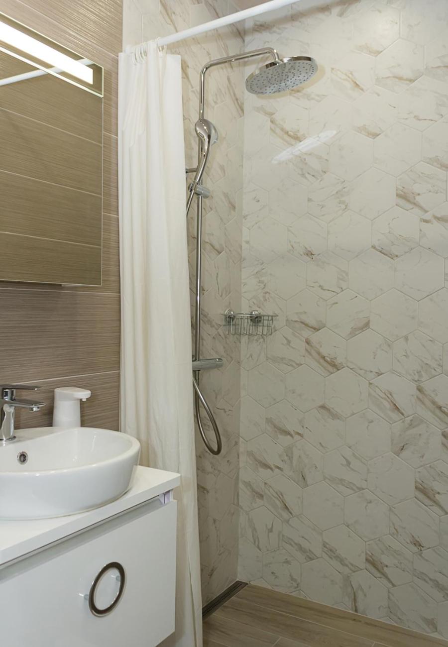Sunny 1BD Flat in St Constantine & Helena Complex by Flat Mаnаger