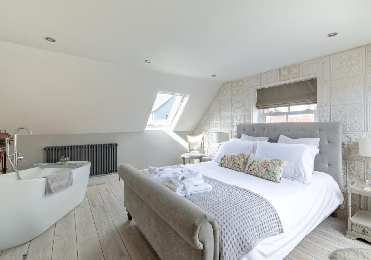 1 Bed in Holt oc-1854 view 2