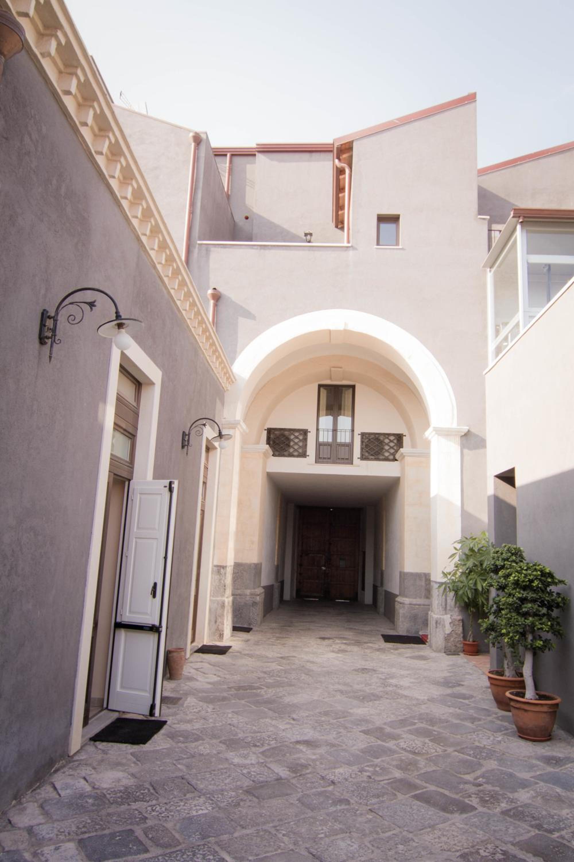 Hotel Dimora De Mauro - Image 1