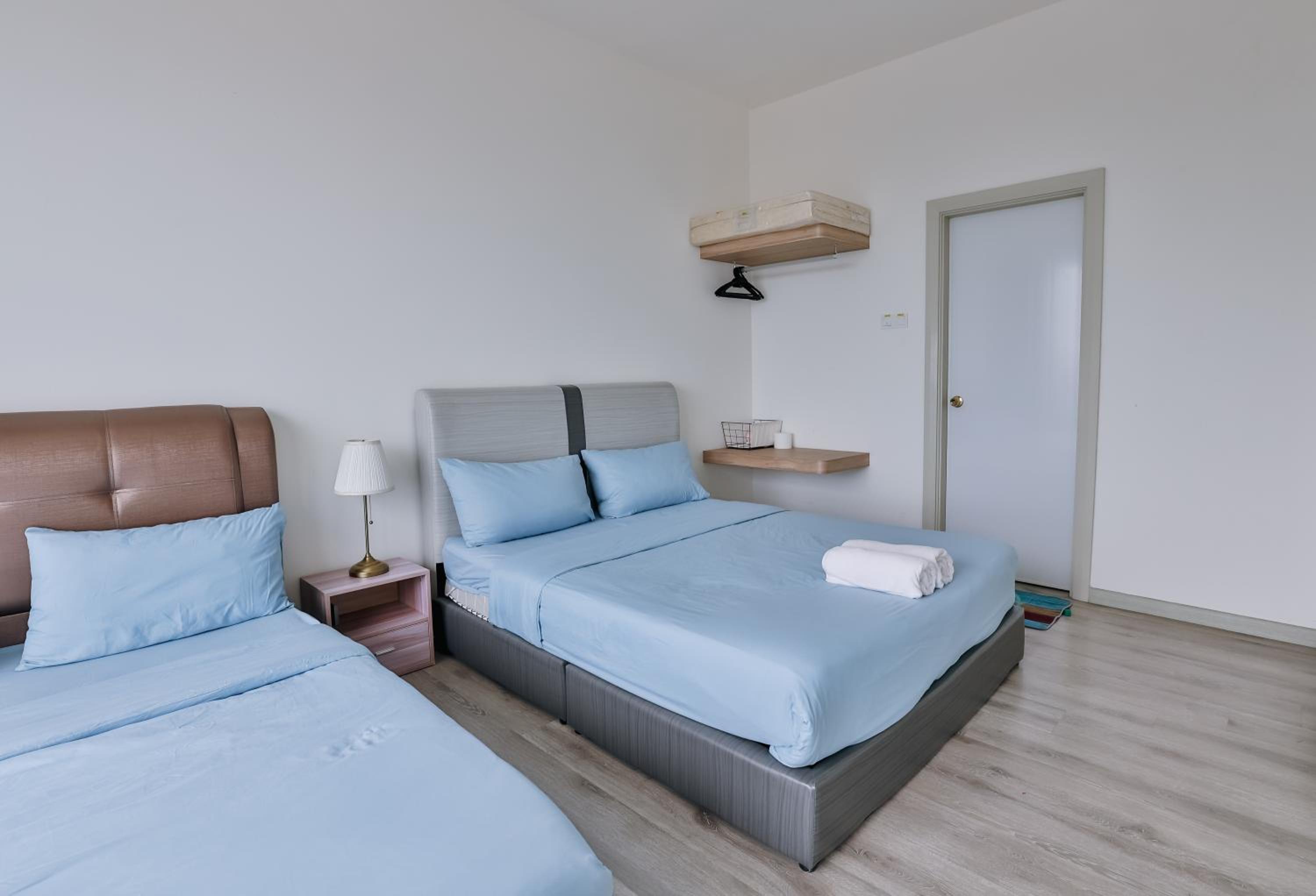 Midvalley Southkey Mosaic 2BR Suite Homestay by Jfive