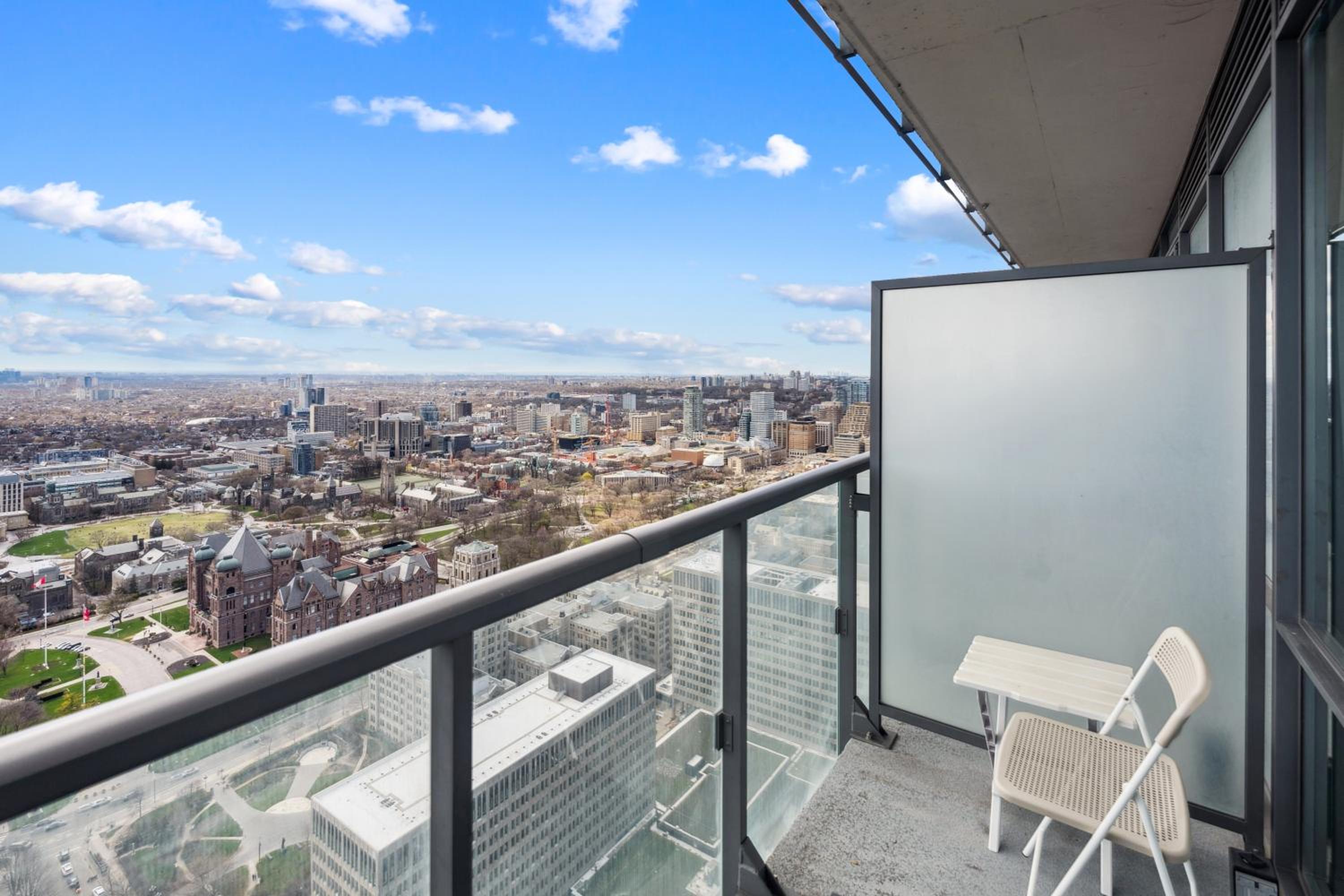 Globalstay. Burano Condos in Downtown Toronto