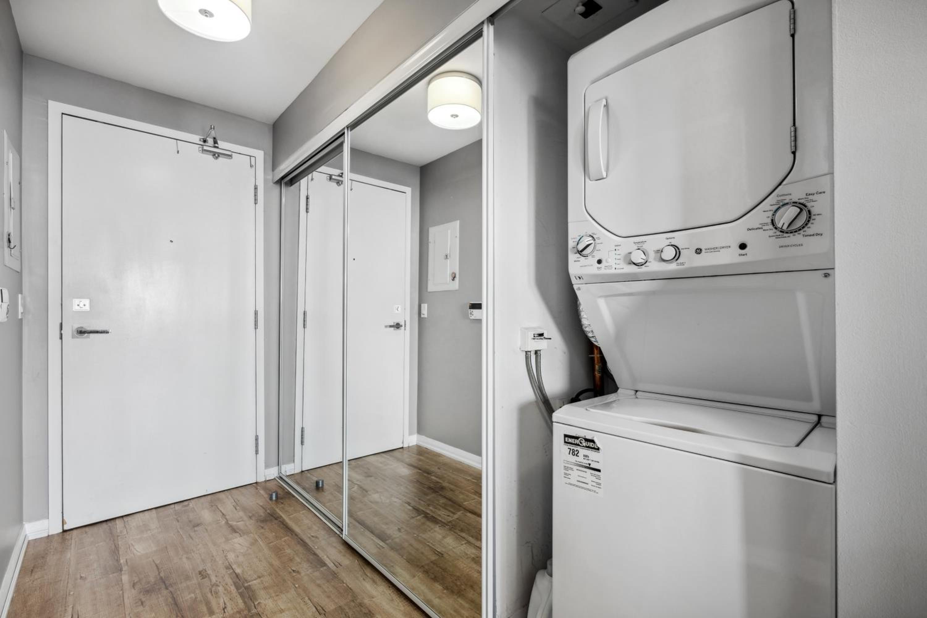 Globalstay. Burano Condos in Downtown Toronto