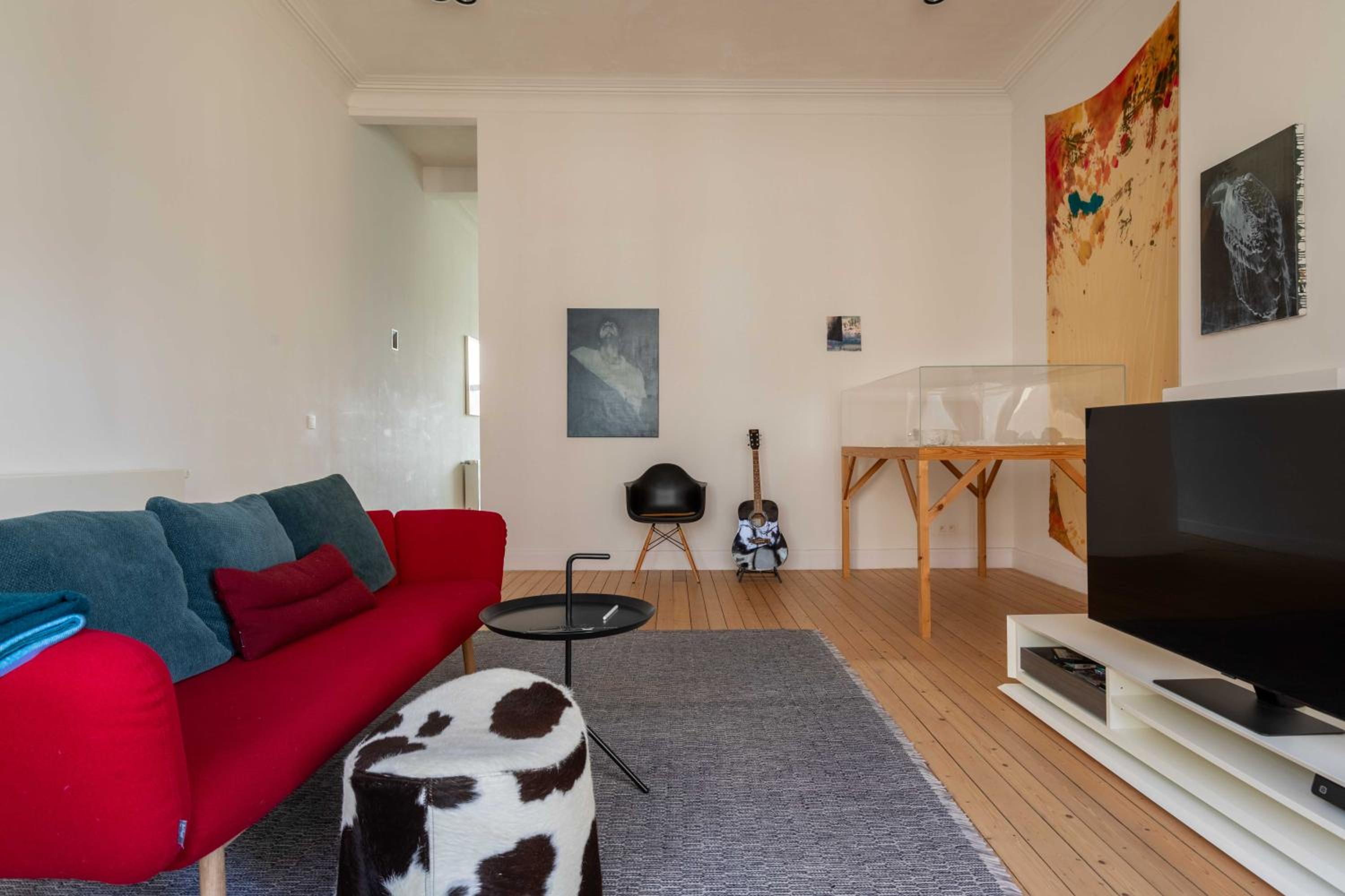 Spacious Belle Epoque House with free parking