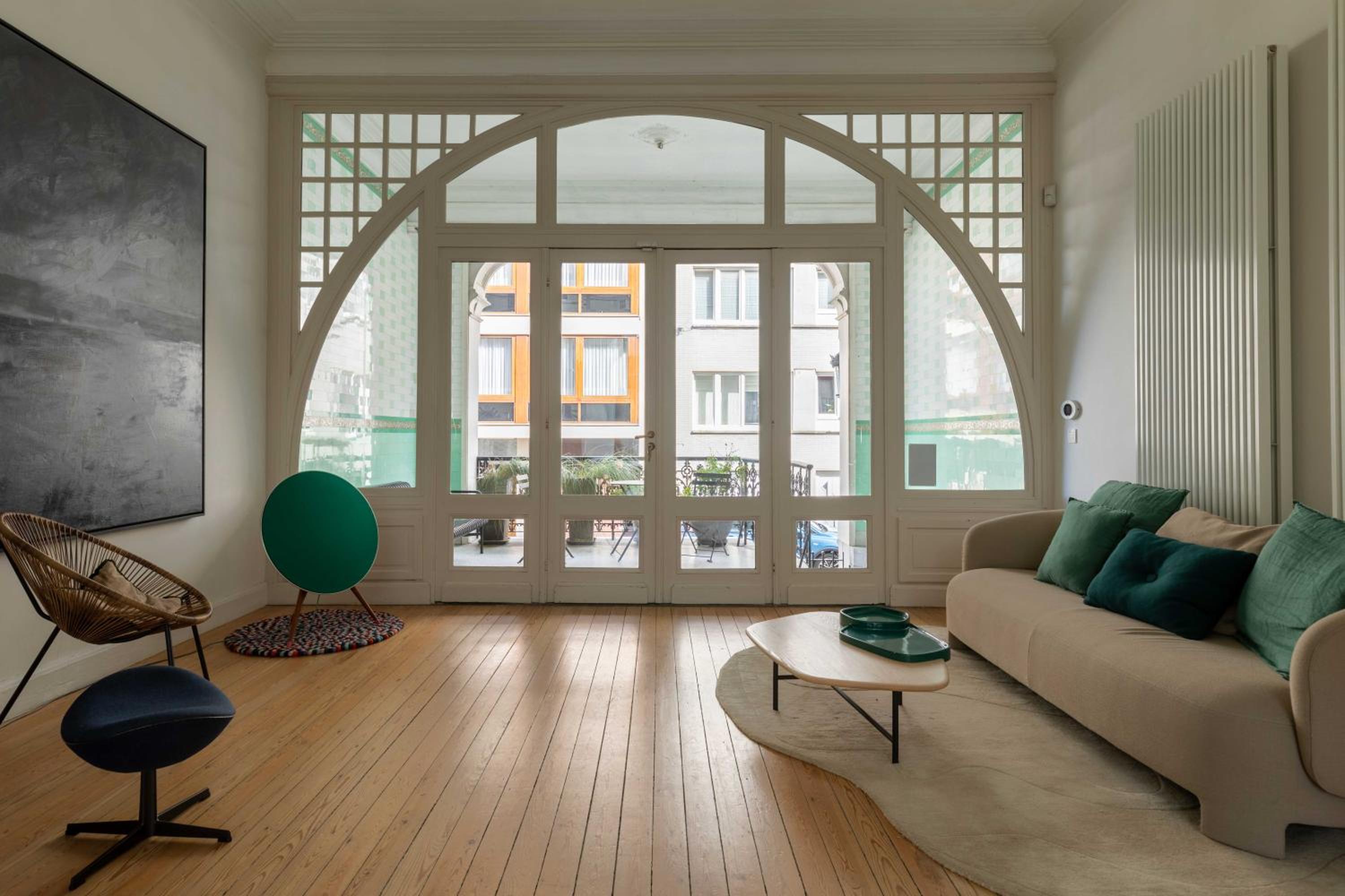 Spacious Belle Epoque House with free parking