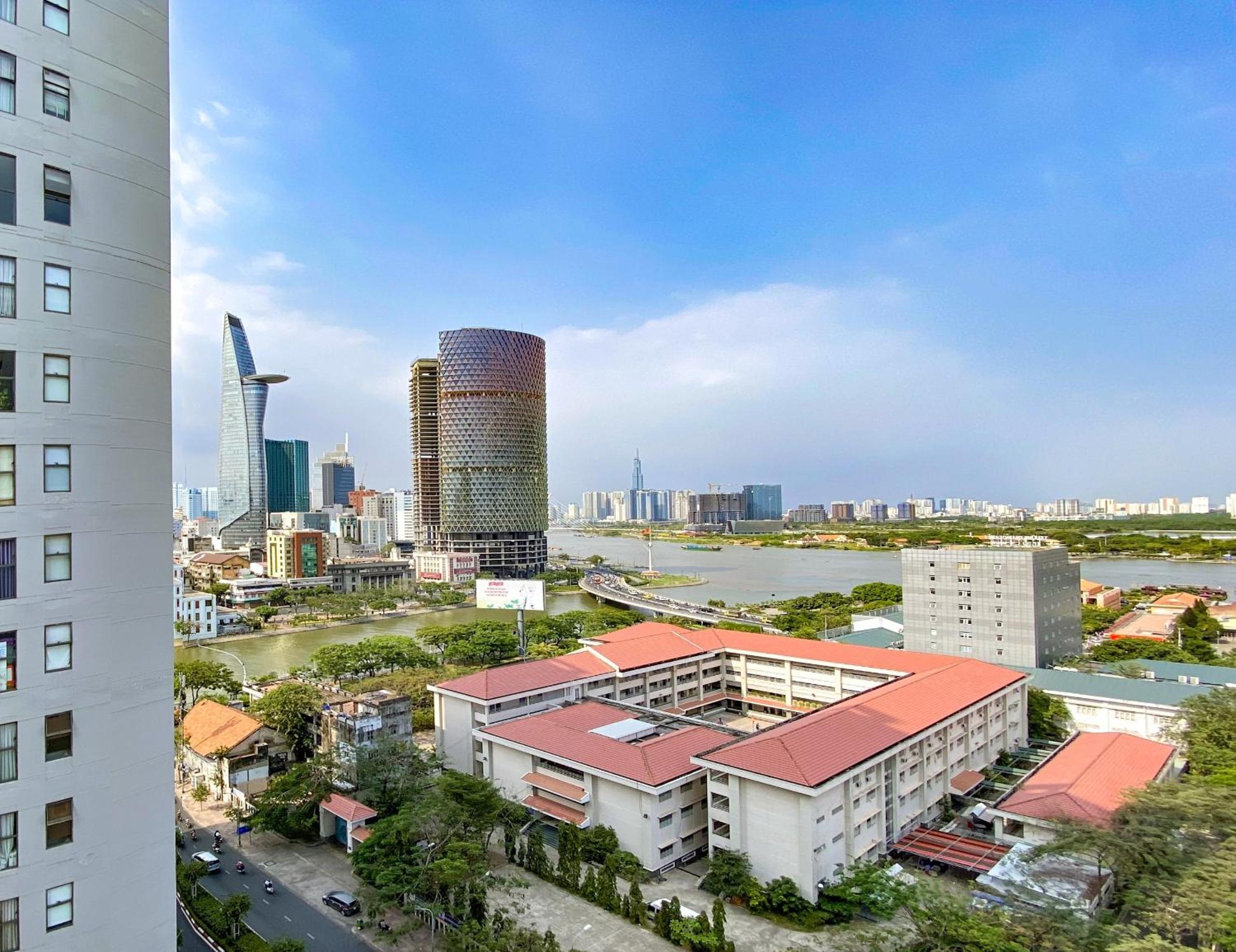 SaigonRoyal- District 4 Luxury Best Choosing