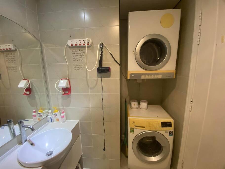 Modern 2 bedroom apartment in central of Hanoi