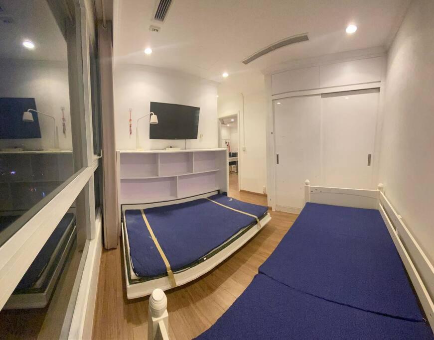 Modern 2 bedroom apartment in central of Hanoi