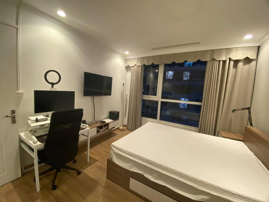 Modern 2 bedroom apartment in central of Hanoi