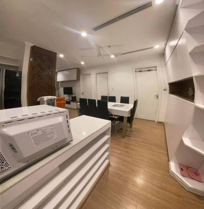 Modern 2 bedroom apartment in central of Hanoi